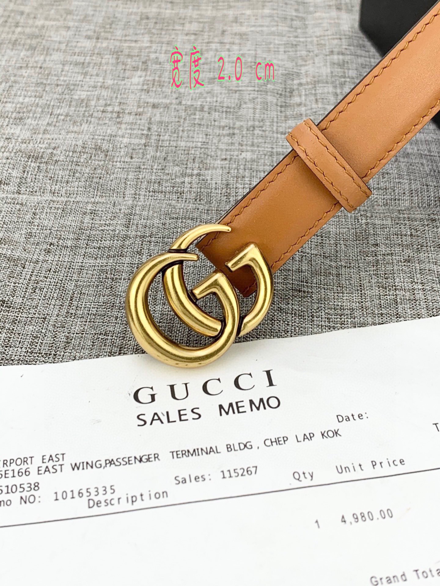 宽度2.0cmGUCCI此细款腰带用采光头小层牛皮精制而成配以双G带扣