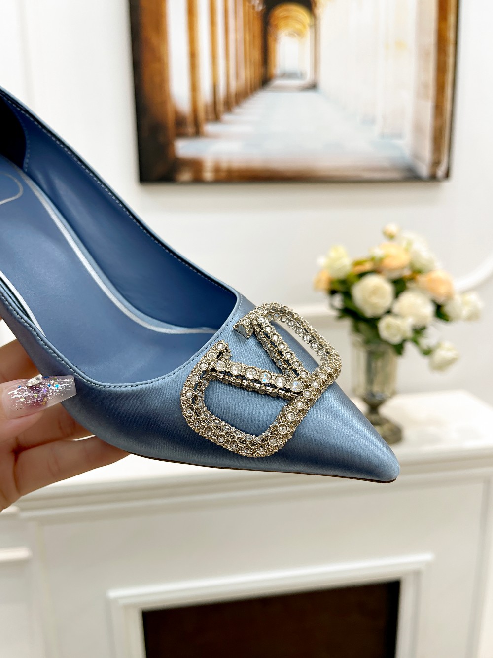 versión superior 𝑉𝐴𝐿𝐸𝑁𝑇𝐼𝑁𝑂 Valentino Primavera/Verano 2023 nuevos de mujer. ¡8 colores zapa