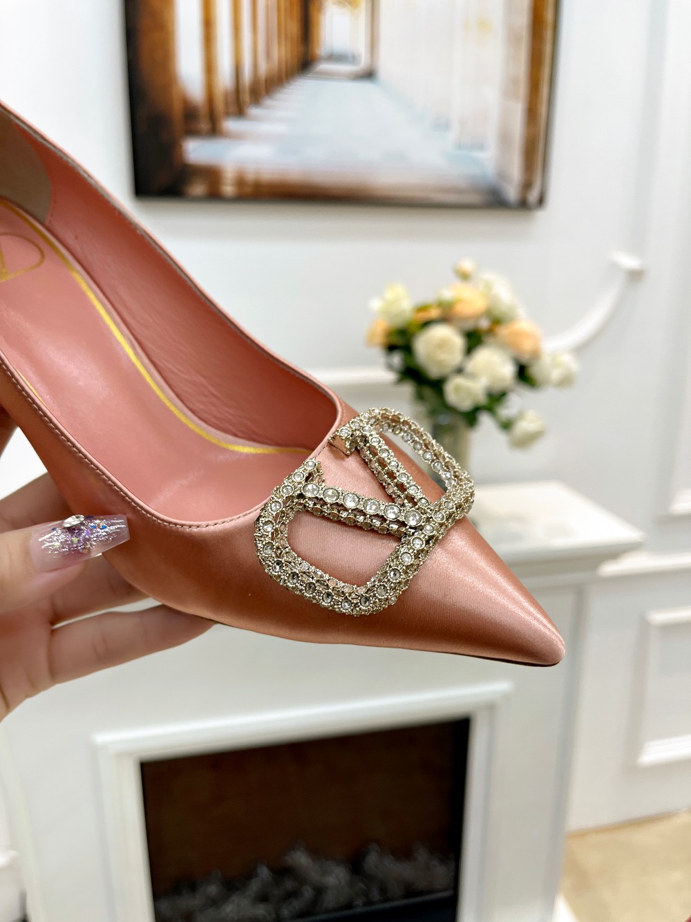 versión superior 𝑉𝐴𝐿𝐸𝑁𝑇𝐼𝑁𝑂 Valentino Primavera/Verano 2023 nuevos de mujer. ¡8 colores zapa