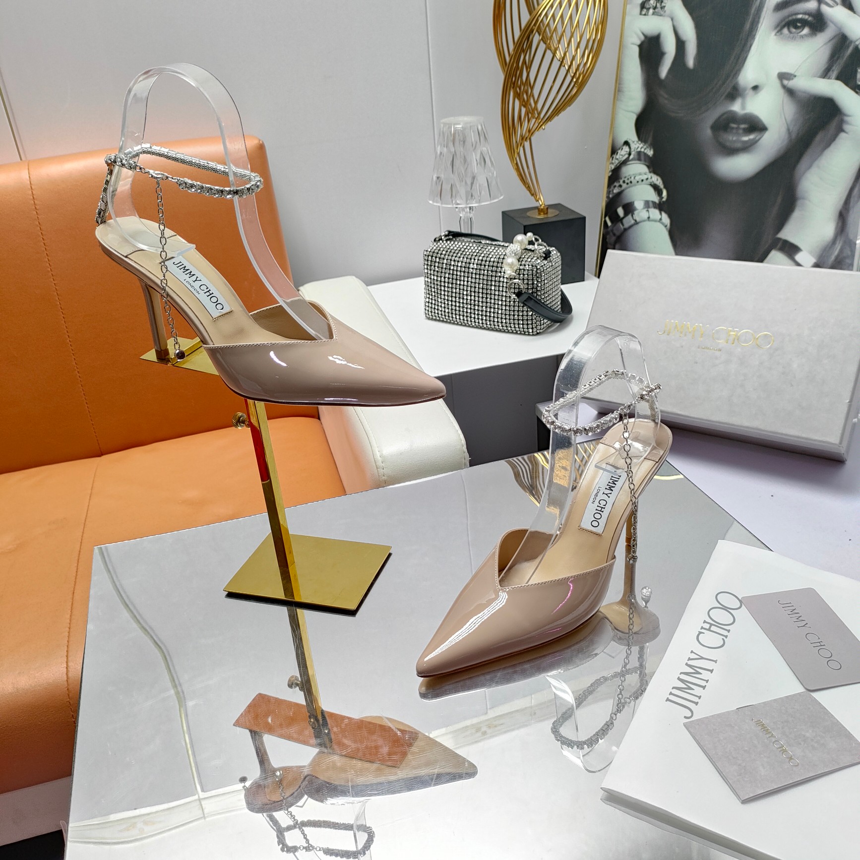 _duK9sVRPGTzTJj_kJis_WKRngpQLbQZZrRlVvHw