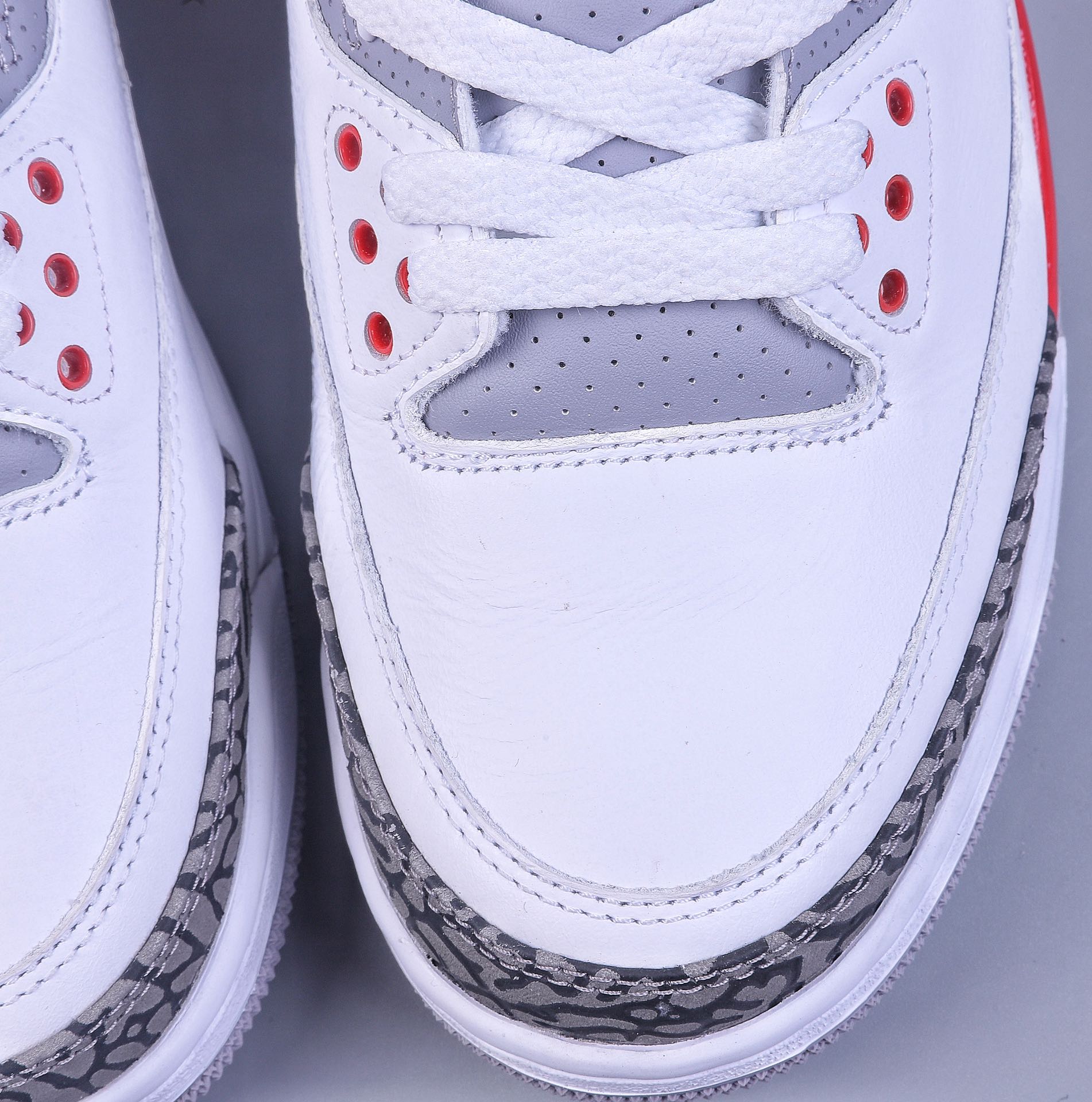 380 S2Air Jordan 3 Retro ”Fire Red” 火焰红配色 DN3707-160