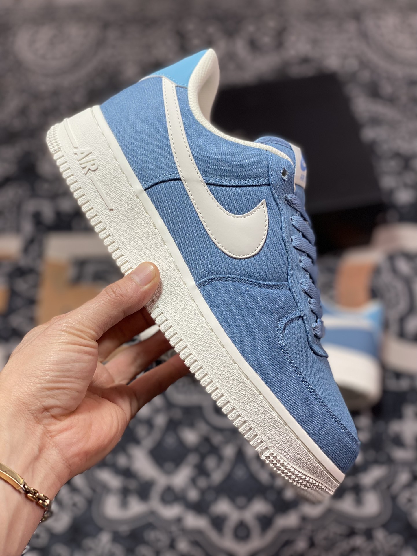 Nike Air Force 1'07 Low QS ”Denim Blue/White” Air Force 1 sneakers ”denim light blue and white” DG2296-004