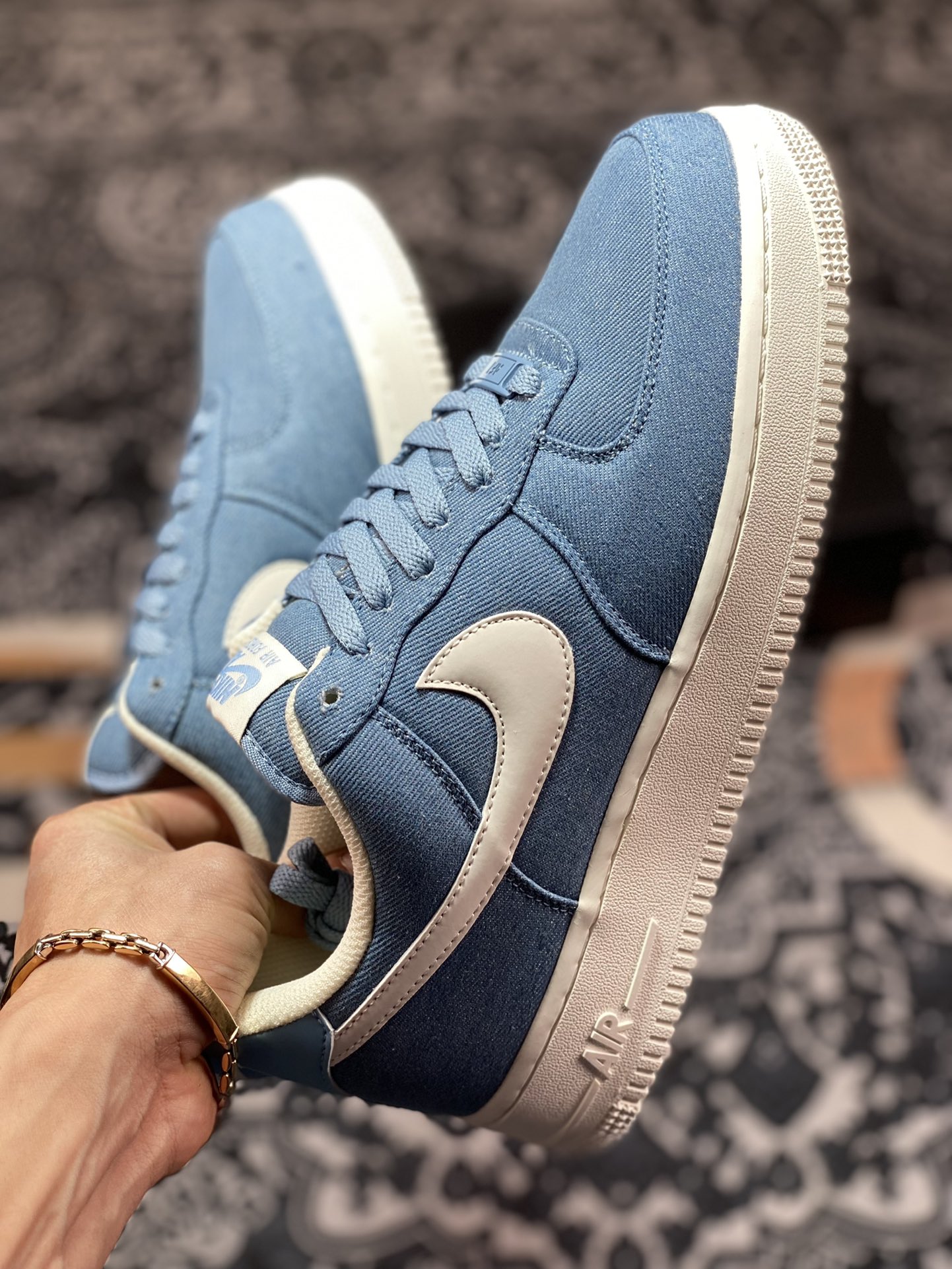 Nike Air Force 1'07 Low QS ”Denim Blue/White” Air Force 1 sneakers ”denim light blue and white” DG2296-004