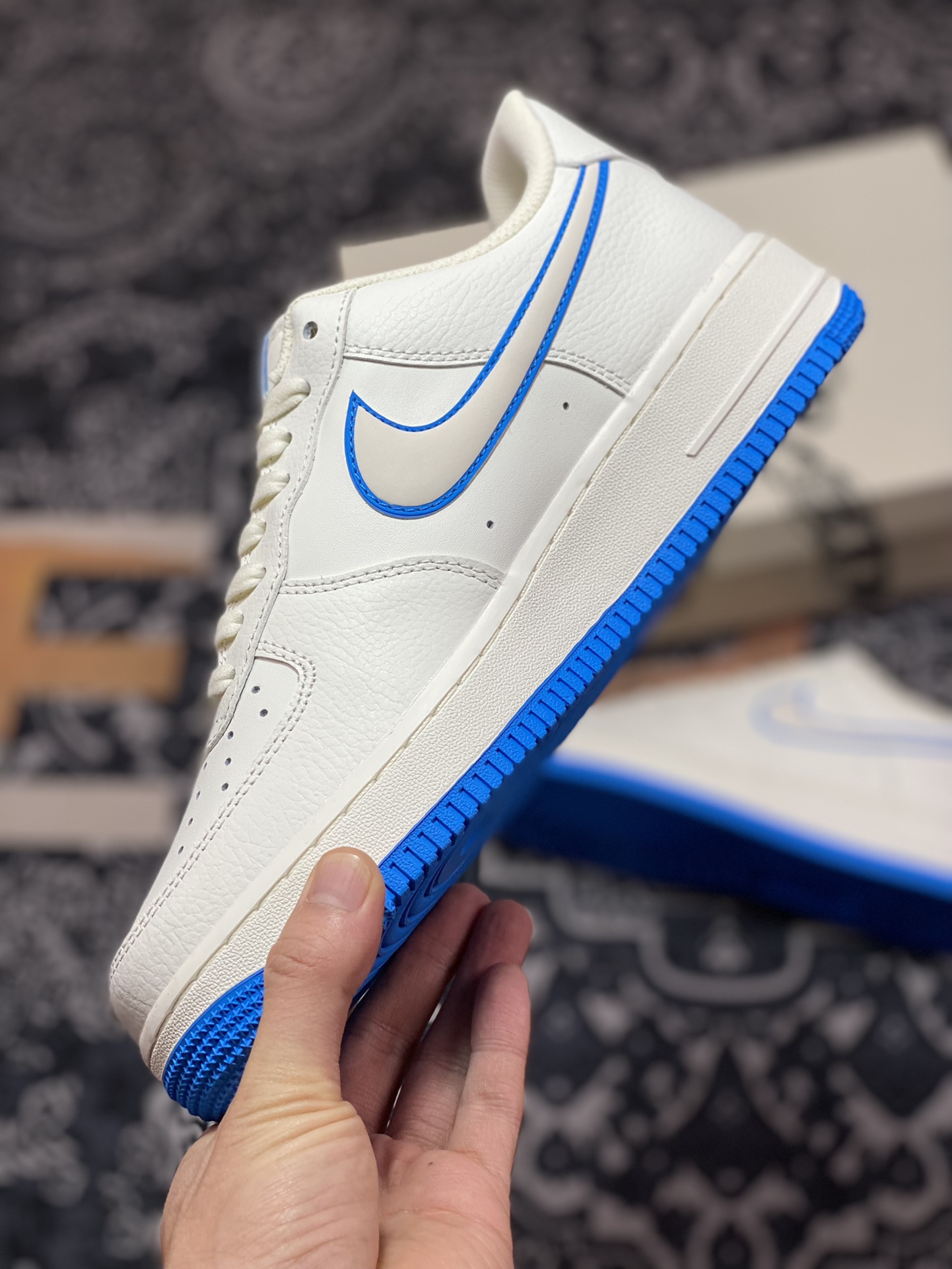 Nike Air Force 1 07 LV8 ”Transformers” Air Force One sneakers ”Beige Blue Transformers” KK1256-660