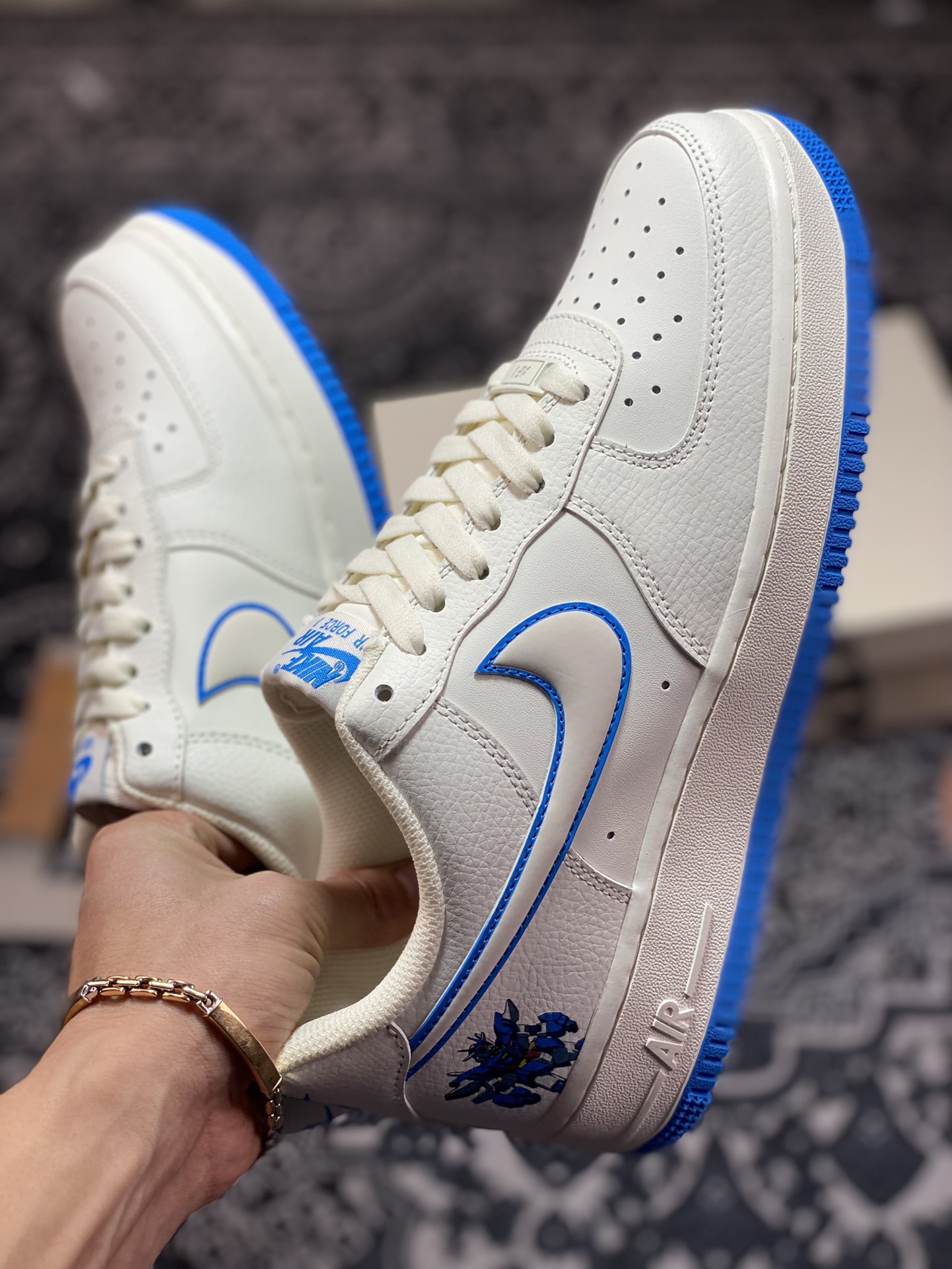Nike Air Force 1 07 LV8 ”Transformers” Air Force One sneakers ”Beige Blue Transformers” KK1256-660