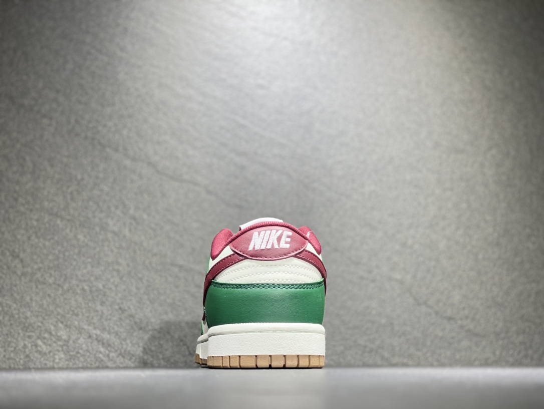 Nike SB dunk Low low-top casual sports skateboard shoes FB7160-161