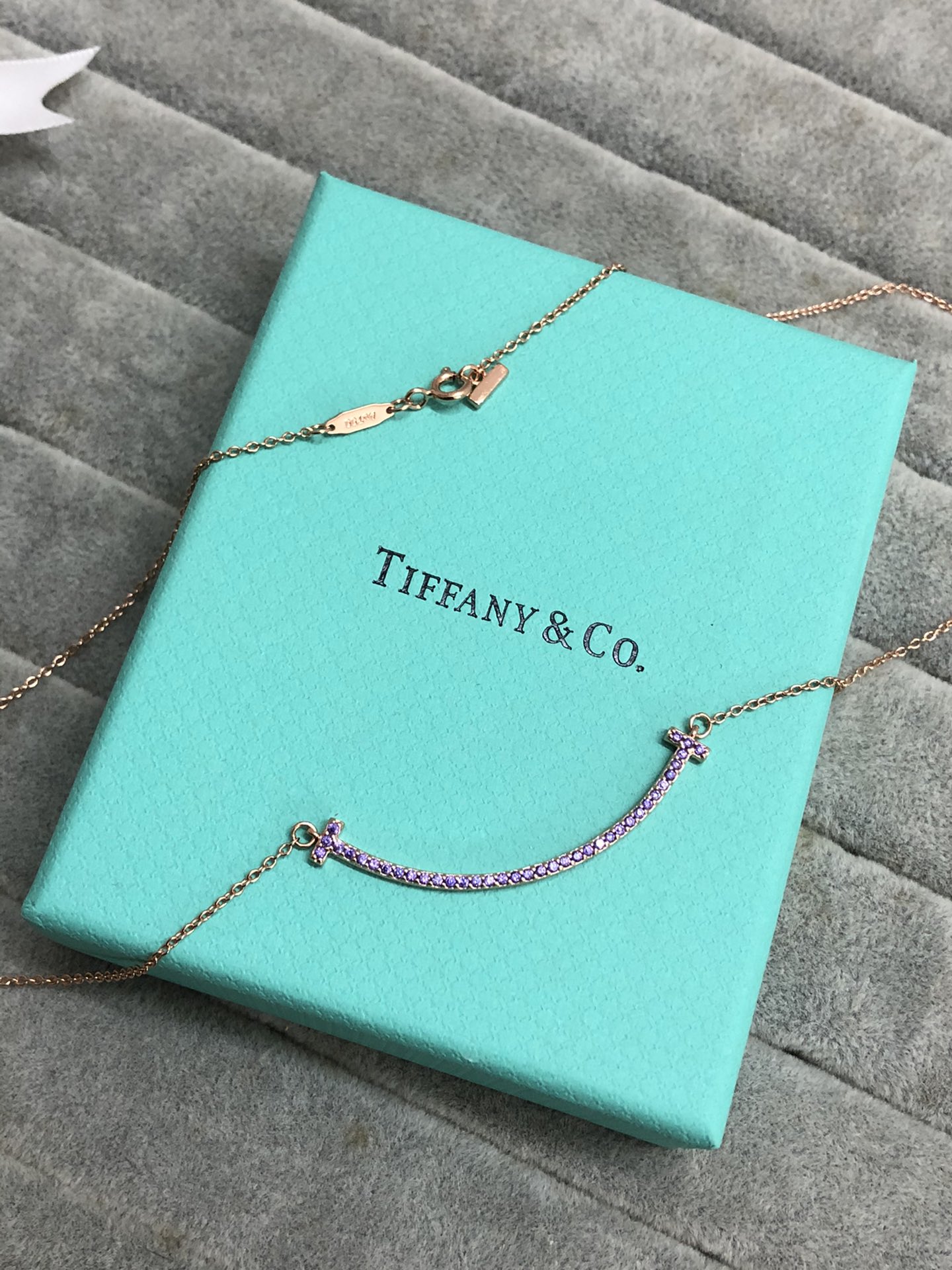 NO:100824,New purple diamonds, this smiling face in the necklace has always been red and purple, purple has a touch of charm, Tiffany necklace, tiffany, necklace19860909新增紫钻,这个微笑项链的笑脸一直都大红大紫啊,紫色多了一丝韵味,蒂芙尼项链,tiffany,necklace,Jewelry