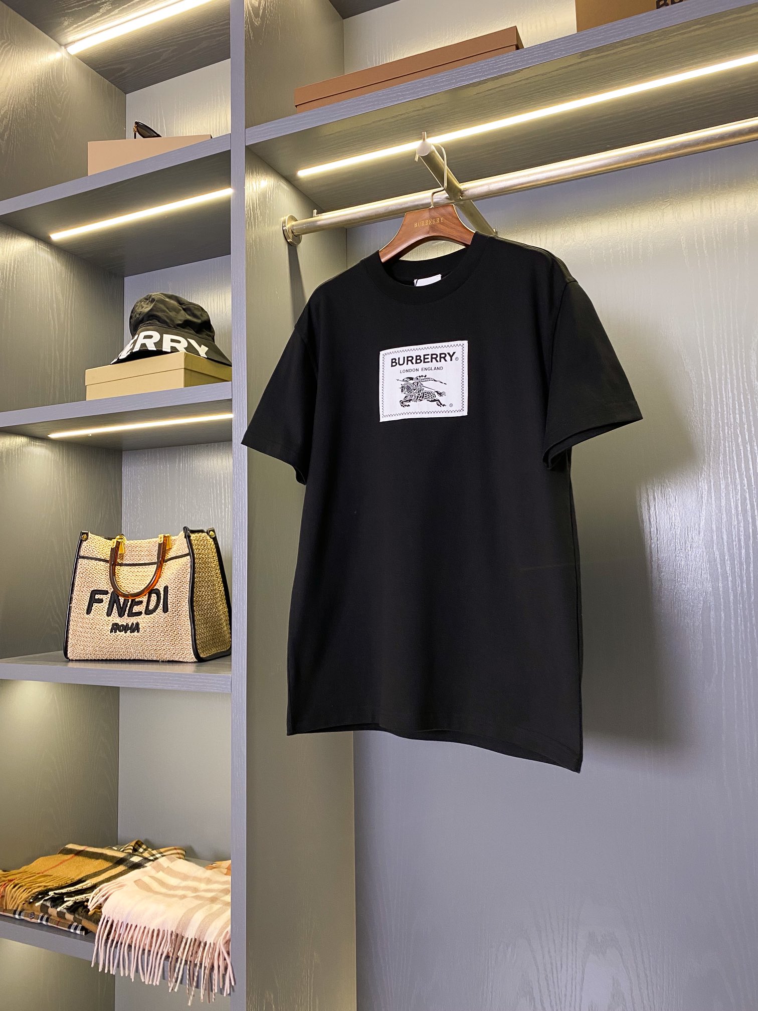 Burberry BBR 巴宝莉 BUR Prorsum 标签棉质短袖T恤
