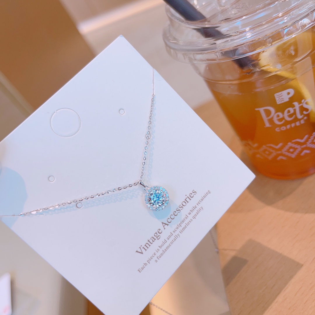 S925 Sterling Silver Moissanite Necklace Ethereal Birthday Gold