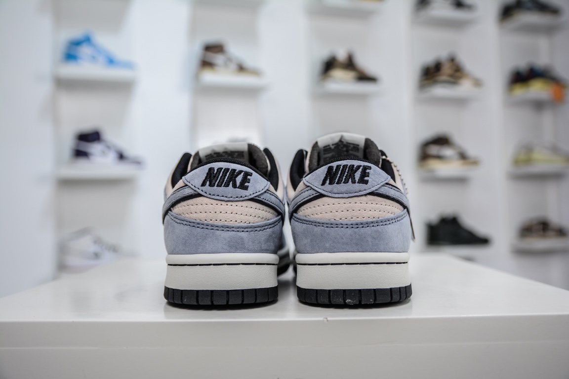 Otomo Katsuhiro x Nike SB Dunk Low ”Steamboy OST” black mocha suede LF0039-026