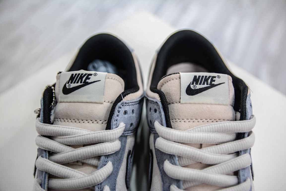 Otomo Katsuhiro x Nike SB Dunk Low ”Steamboy OST” black mocha suede LF0039-026