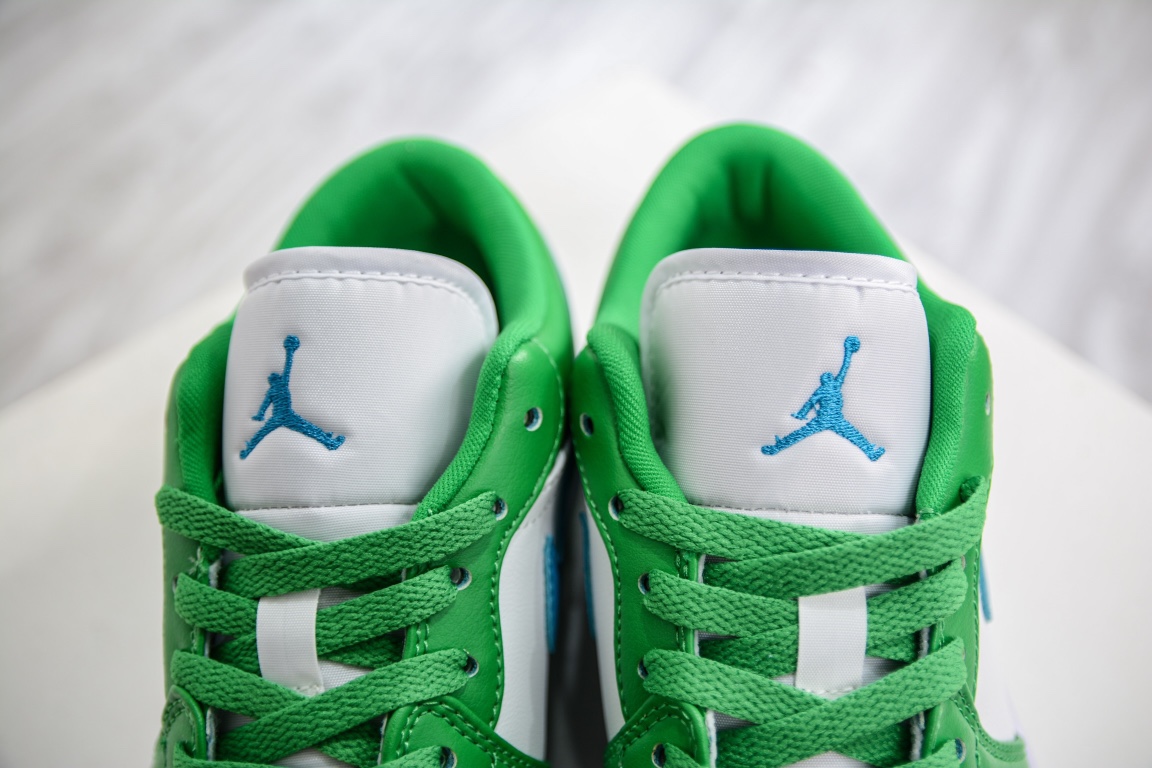 Original Air Jordan 1 Low white, green and blue AJ1 low-top casual sneakers DC0774-304
