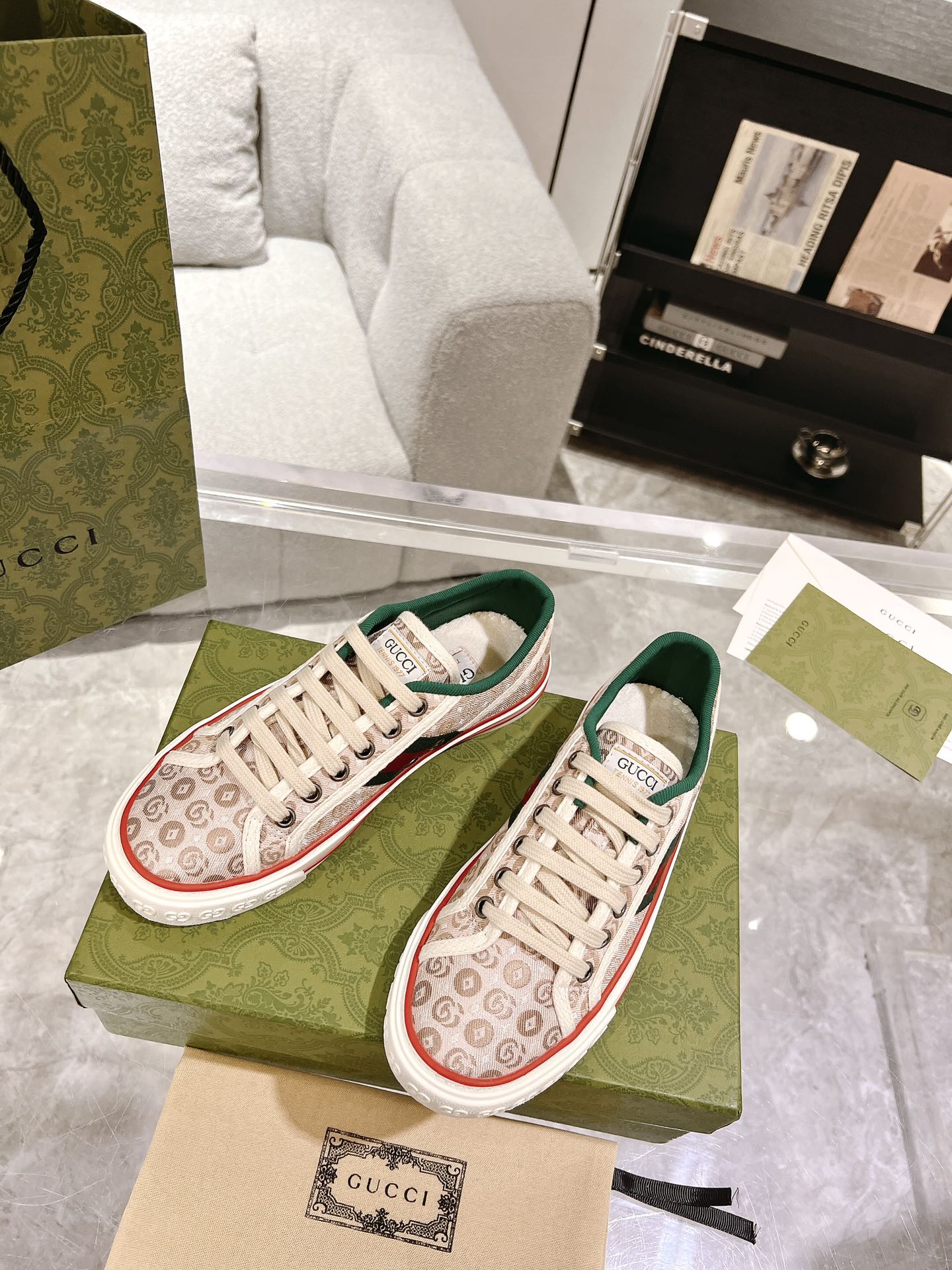 Top 1: 1 Replica
 Gucci