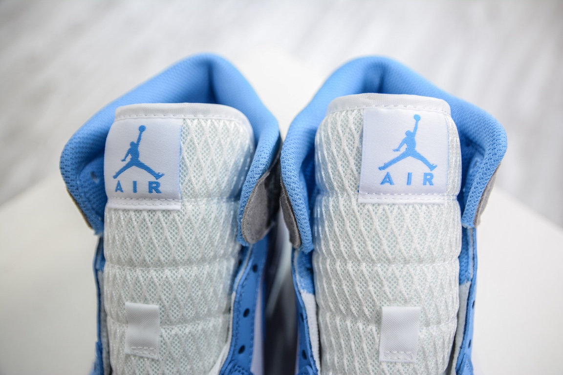 260 纯原Air Jordan 1 Mid 灰白蓝 市面最工高艺 DX9276-100