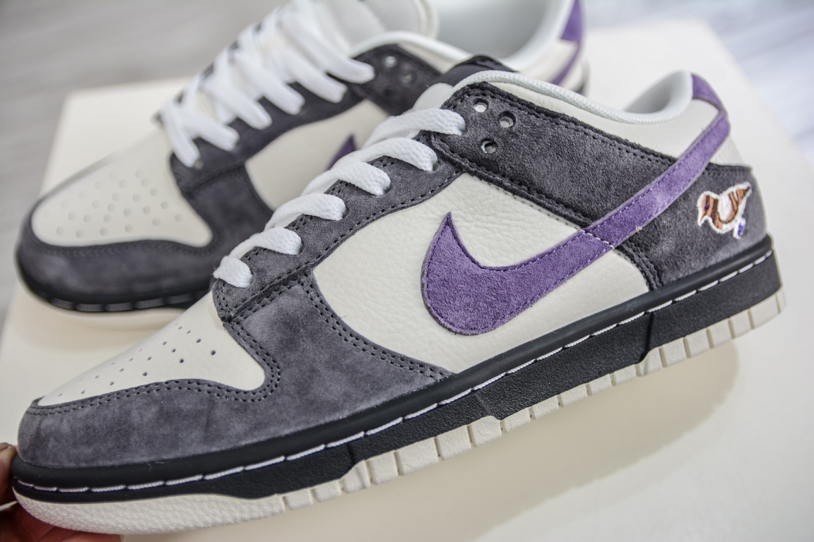 320 Otomo Katsuhiro Nike SB Dunk Low ”Steamboy OST”紫鸽子麂皮 UT7790-332