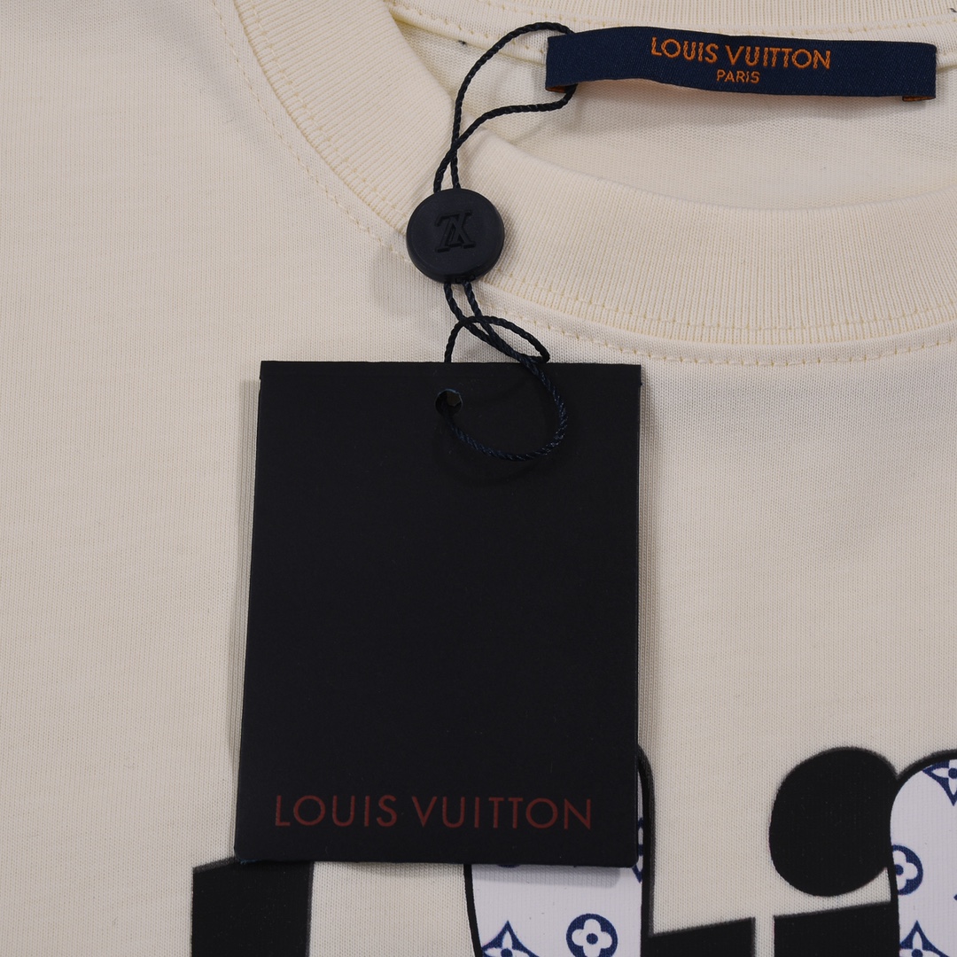 上新170 LOUIS VUITTON 路易威登 23ss兔年限定老花宇航兔印花短袖