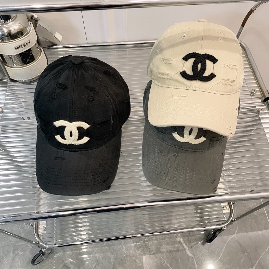 NO:213004,Xiaoxiang new ripped street style cotton baseball cap, personalized and fashionable style, casual and cool feeling hat, fisherman hat, baseball cap, knit hat, hat, espadrilles, hats19860909小香 新款破洞街头风棉布棒球帽,个性时尚款,休闲带点酷酷的感觉帽子渔夫帽棒球帽针织帽,帽子,espadrilles,hats,hat