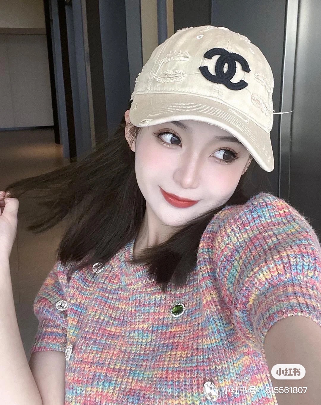 NO:213010,Xiaoxiang new ripped street style cotton baseball cap, personalized and fashionable style, casual and cool feeling hat, fisherman hat, baseball cap, knit hat, hat, espadrilles, hats19860909小香 新款破洞街头风棉布棒球帽,个性时尚款,休闲带点酷酷的感觉帽子渔夫帽棒球帽针织帽,帽子,espadrilles,hats,hat