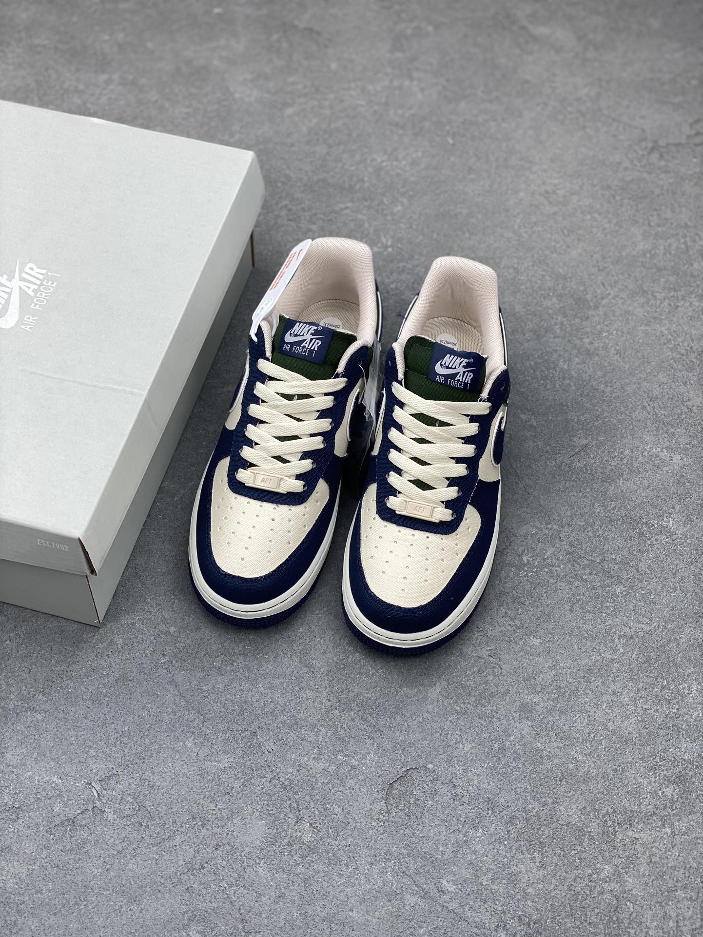 Nike Air Force 1 '07 Low-Top Sneakers - Navy, Green, and Beige Limited Edition 9 i1676571201 5160 7