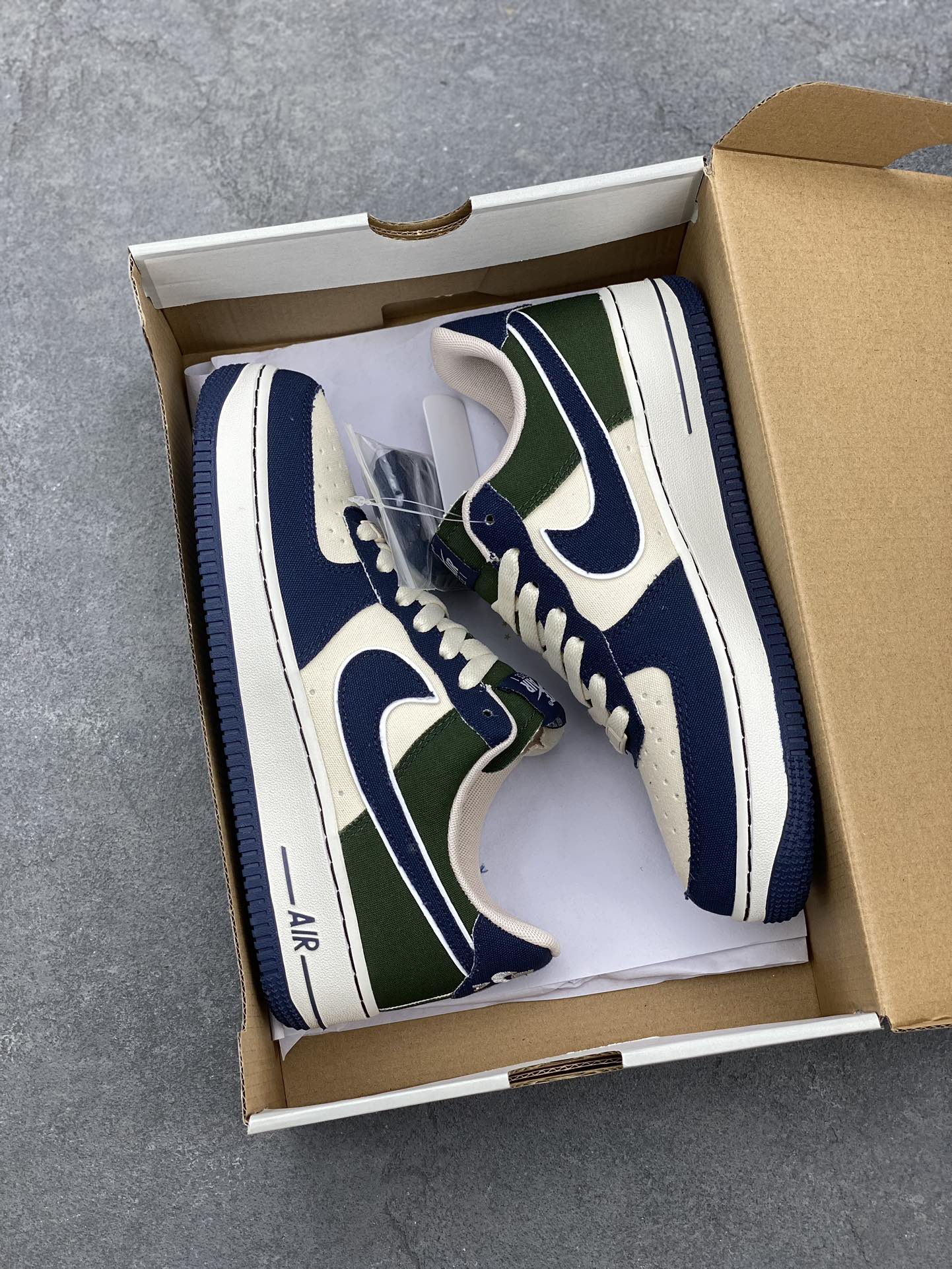 Nike Air Force 1 '07 Low-Top Sneakers - Navy, Green, and Beige Limited Edition 10 i1676571201 6477 8
