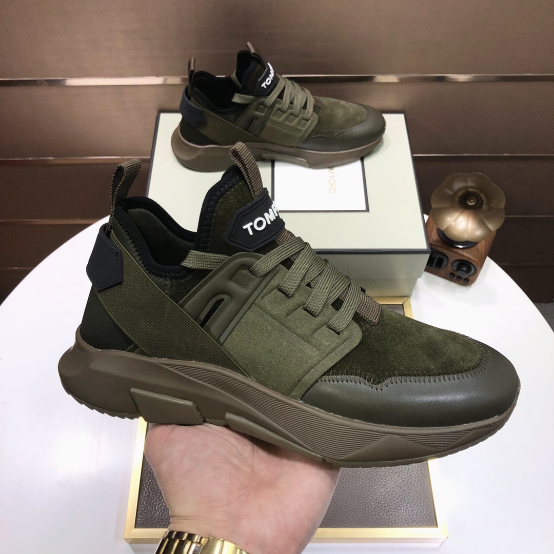 lote de fábrica [Tom Ford Tom Ford 】 sitio web oficial con el mismo párrafo [para ser] los modelos d