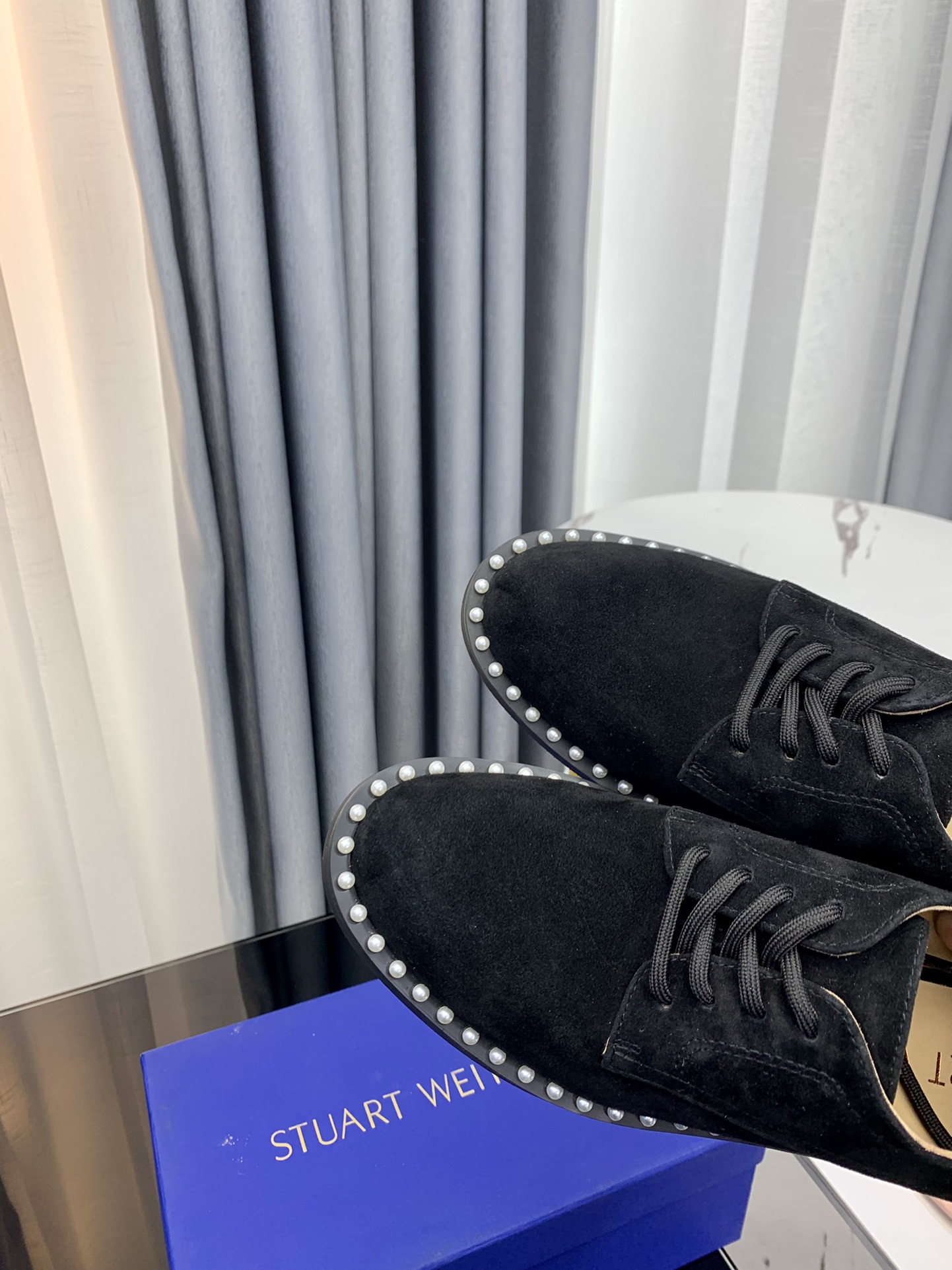 Stuart Weitzman SW 2023 Queen of Fame – Elegant Pearl Flat Shoes with Comfort. - 图片 7