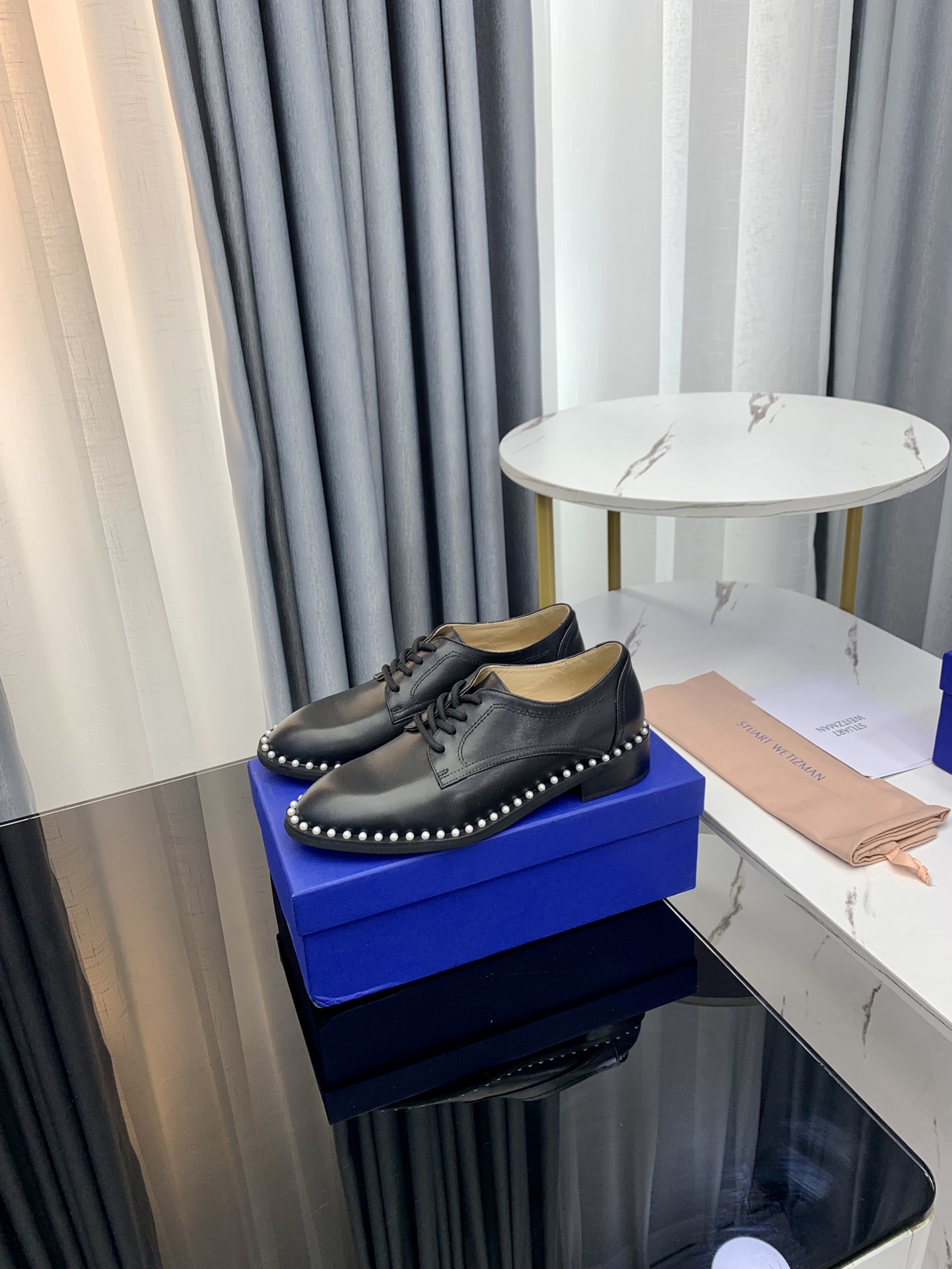 Stuart Weitzman SW 2023 Queen of Fame Flat Shoes: Elegant Pearl Decoration, Comfortable and Stylish. - 图片 5