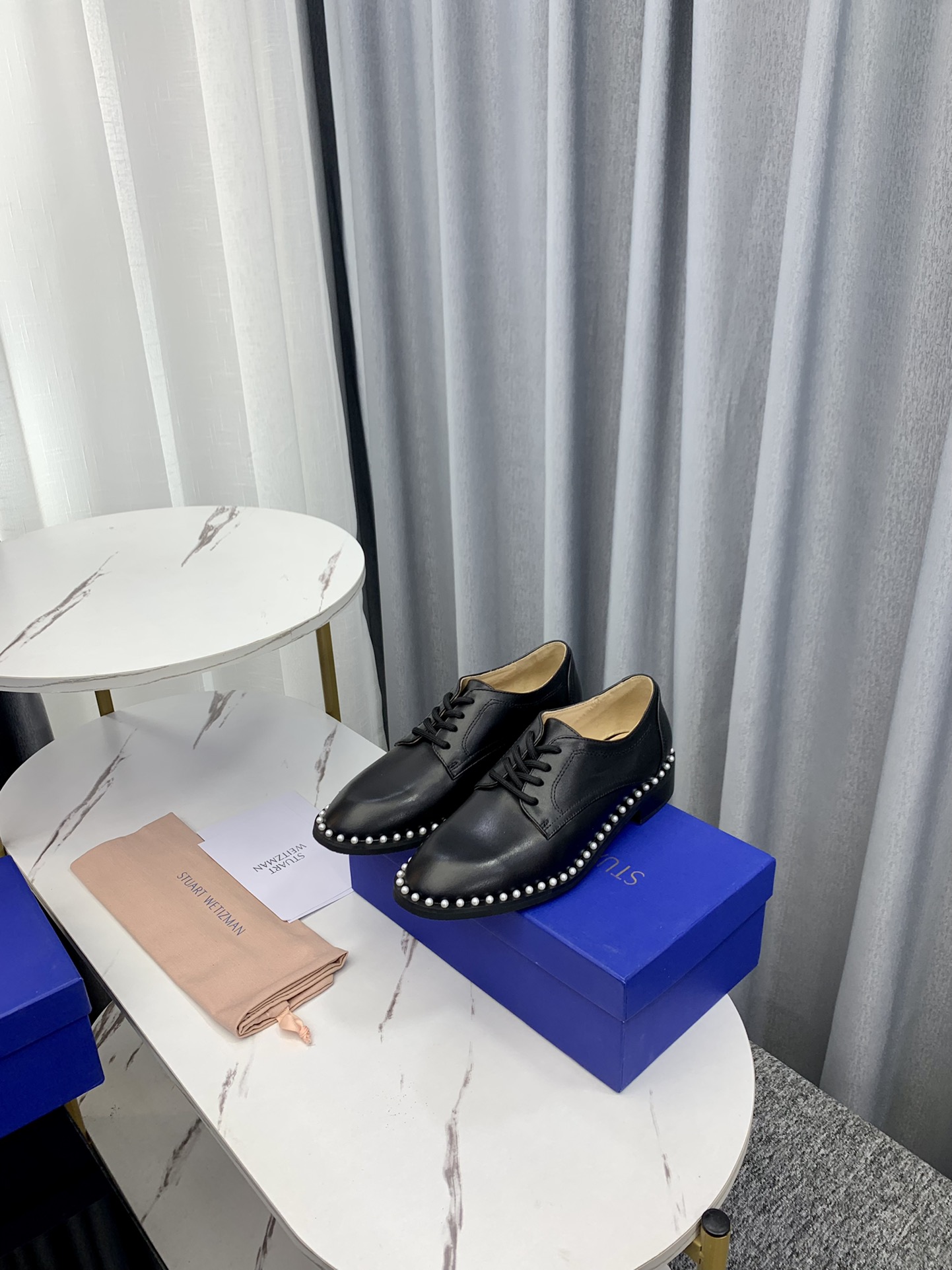 Stuart Weitzman SW 2023 Queen of Fame Flat Shoes: Elegant Pearl Decoration, Comfortable and Stylish. - 图片 9