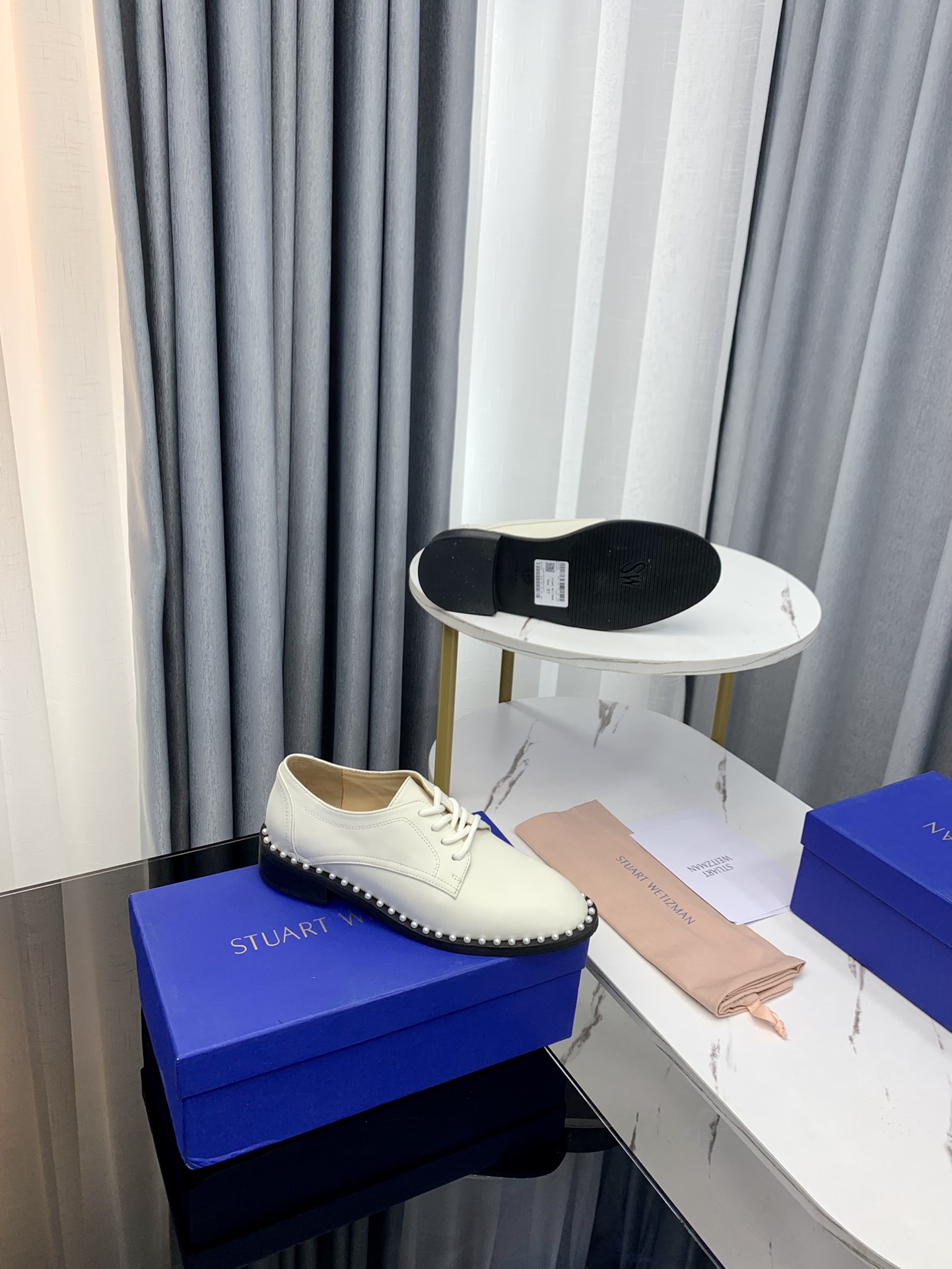 Stuart Weitzman SW 2023 Queen of Fame Flat-Shoes: Elegant and Comfortable Design - 图片 8