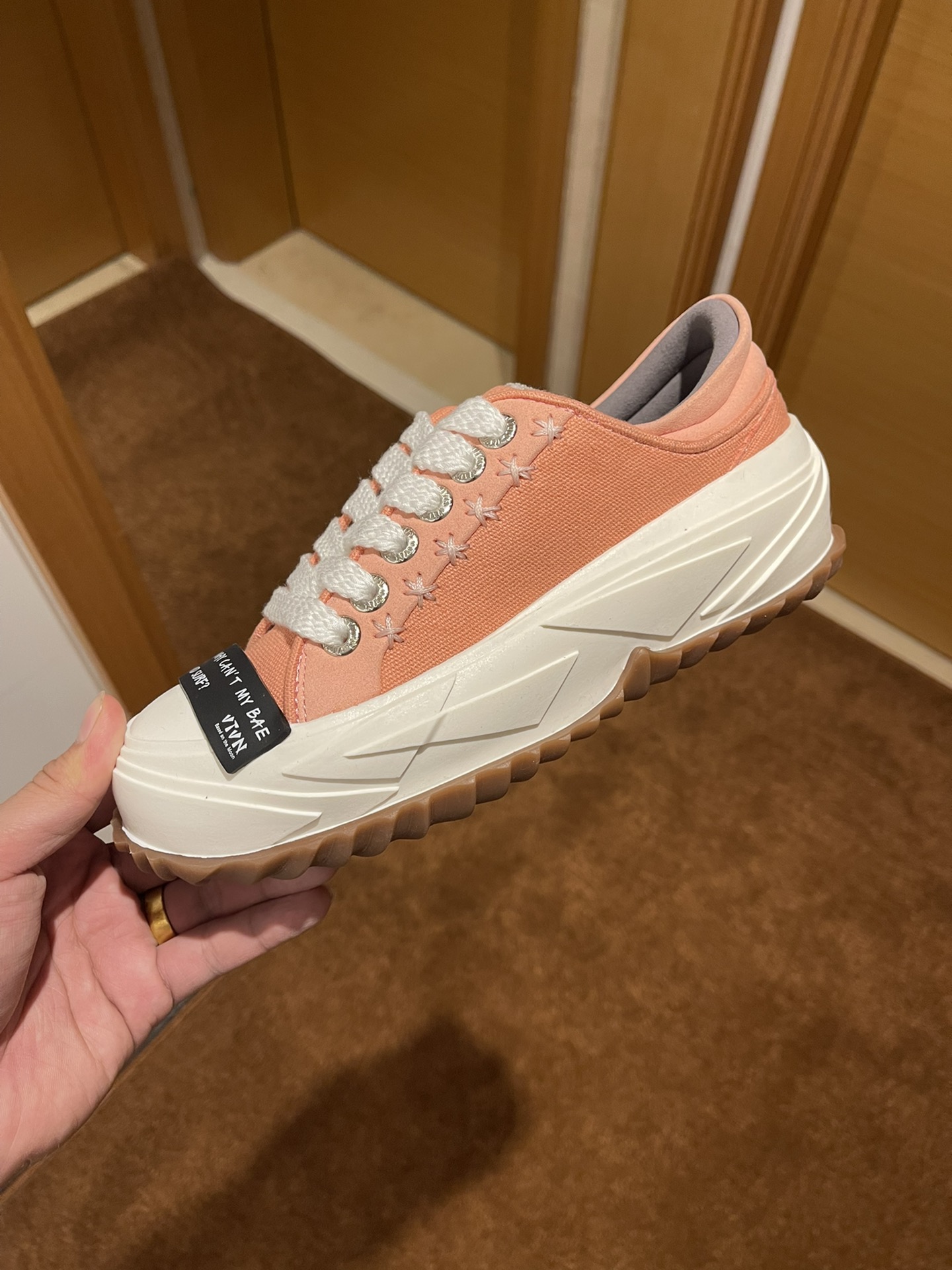 VTVN 2023 Spring Summer New Bread Shoes: Couples Recreation Sport Shoes with Morandi Colors - 图片 8