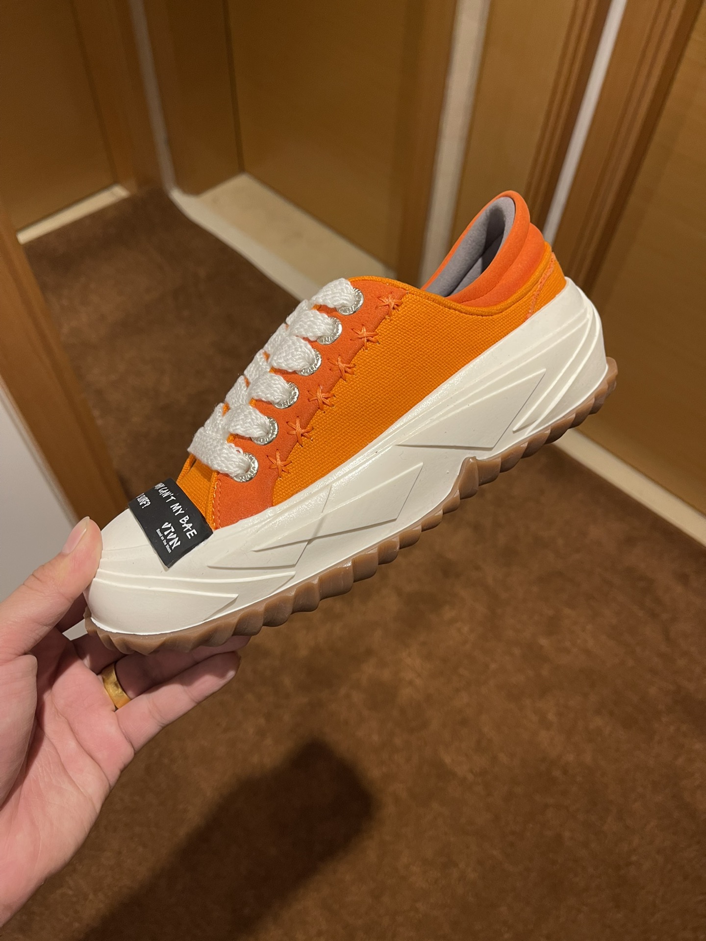 VTVN 2023 Spring Summer Shoes: Morandi Colors, Round Shape, Custom Design, Bubble Sole - 图片 8