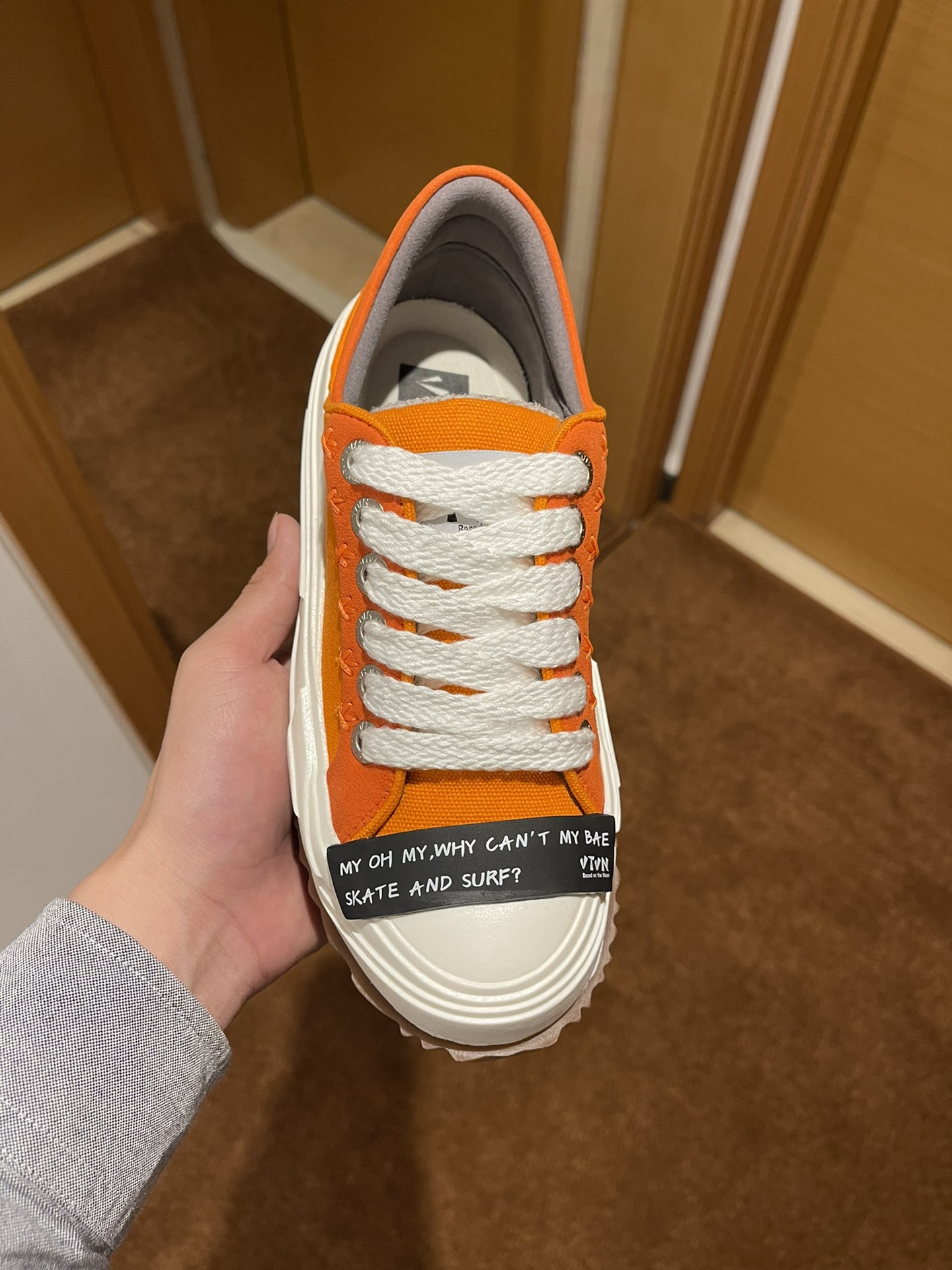 VTVN 2023 Spring Summer Shoes: Morandi Colors, Round Shape, Custom Design, Bubble Sole - 图片 2
