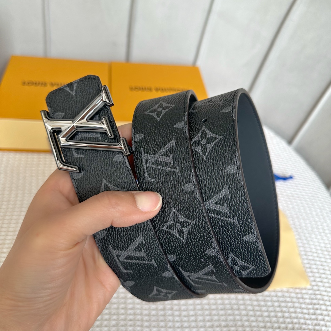 Louis Vuitton Belts Spring Collection