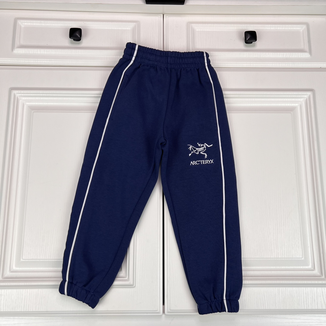 Trendy Child Arcteryx: High-End, Comfortable, Sports-Style Leisure Suit for Everyone - 图片 8