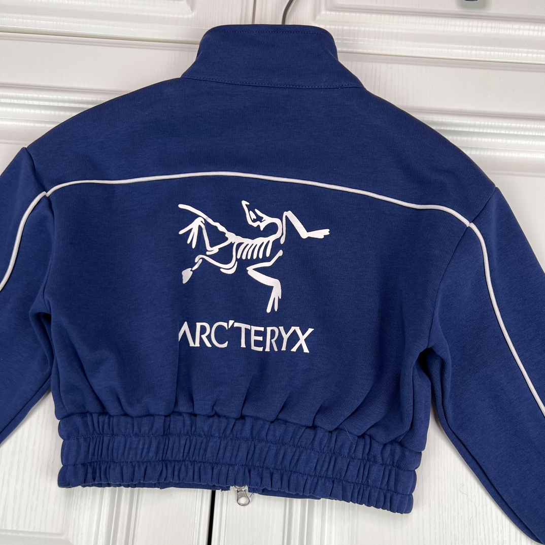 Trendy Child Arcteryx: High-End, Comfortable, Sports-Style Leisure Suit for Everyone - 图片 6