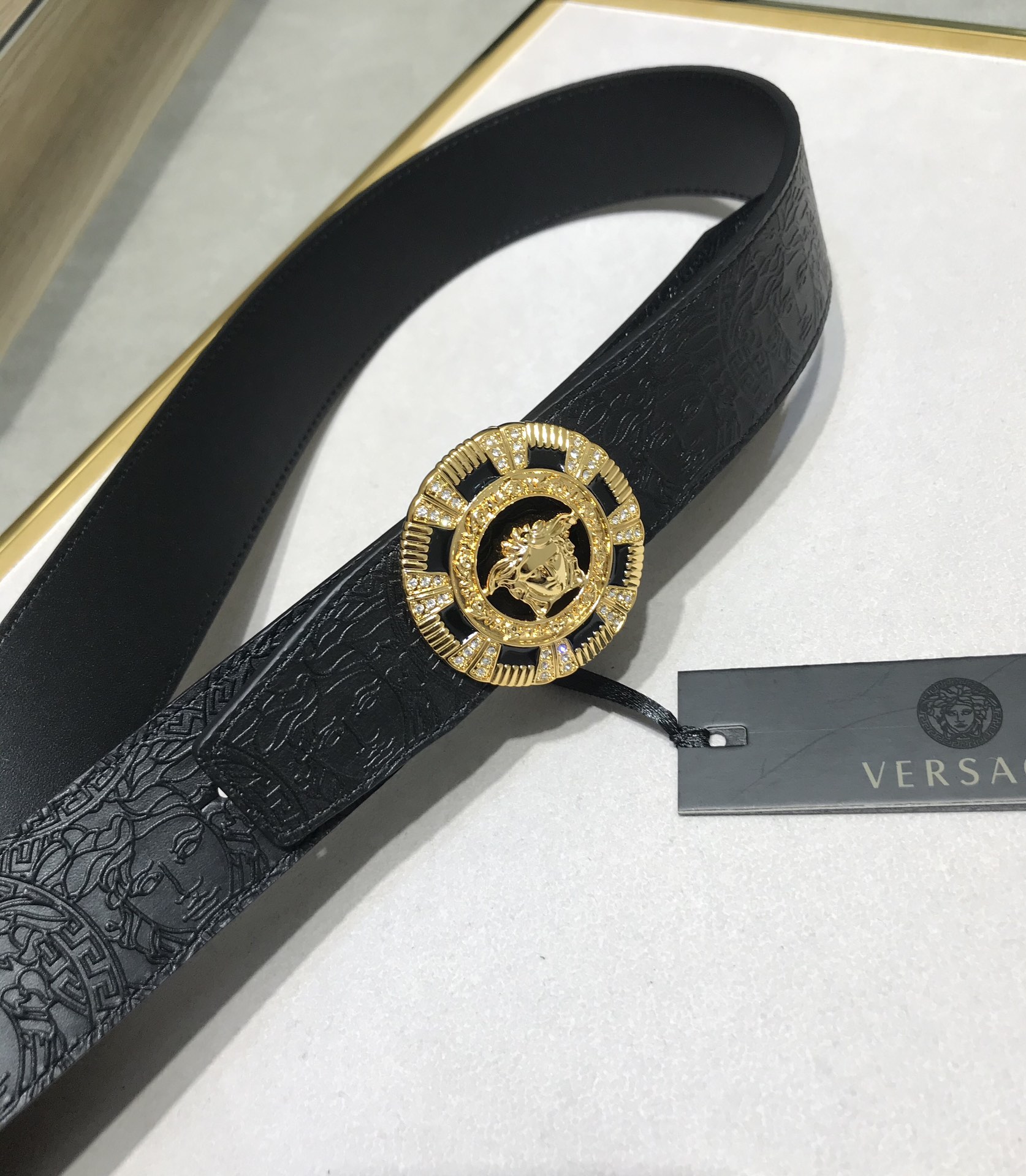 配送专柜包装打孔针实拍️支持NFC芯