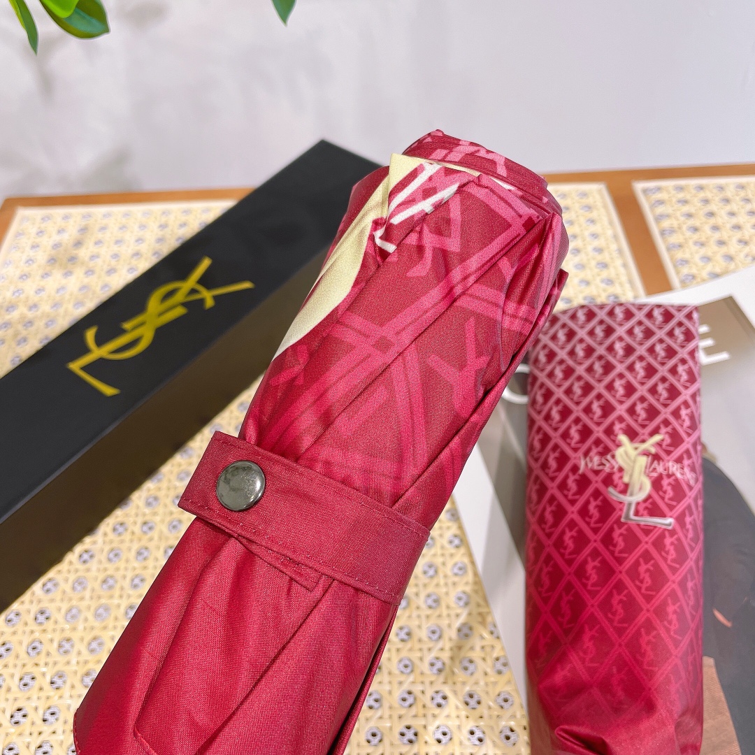 YSL圣罗兰YvesSaintLaurent专柜新品圣罗兰最新款全自动折叠晴雨伞超有女人味的新款采用Na