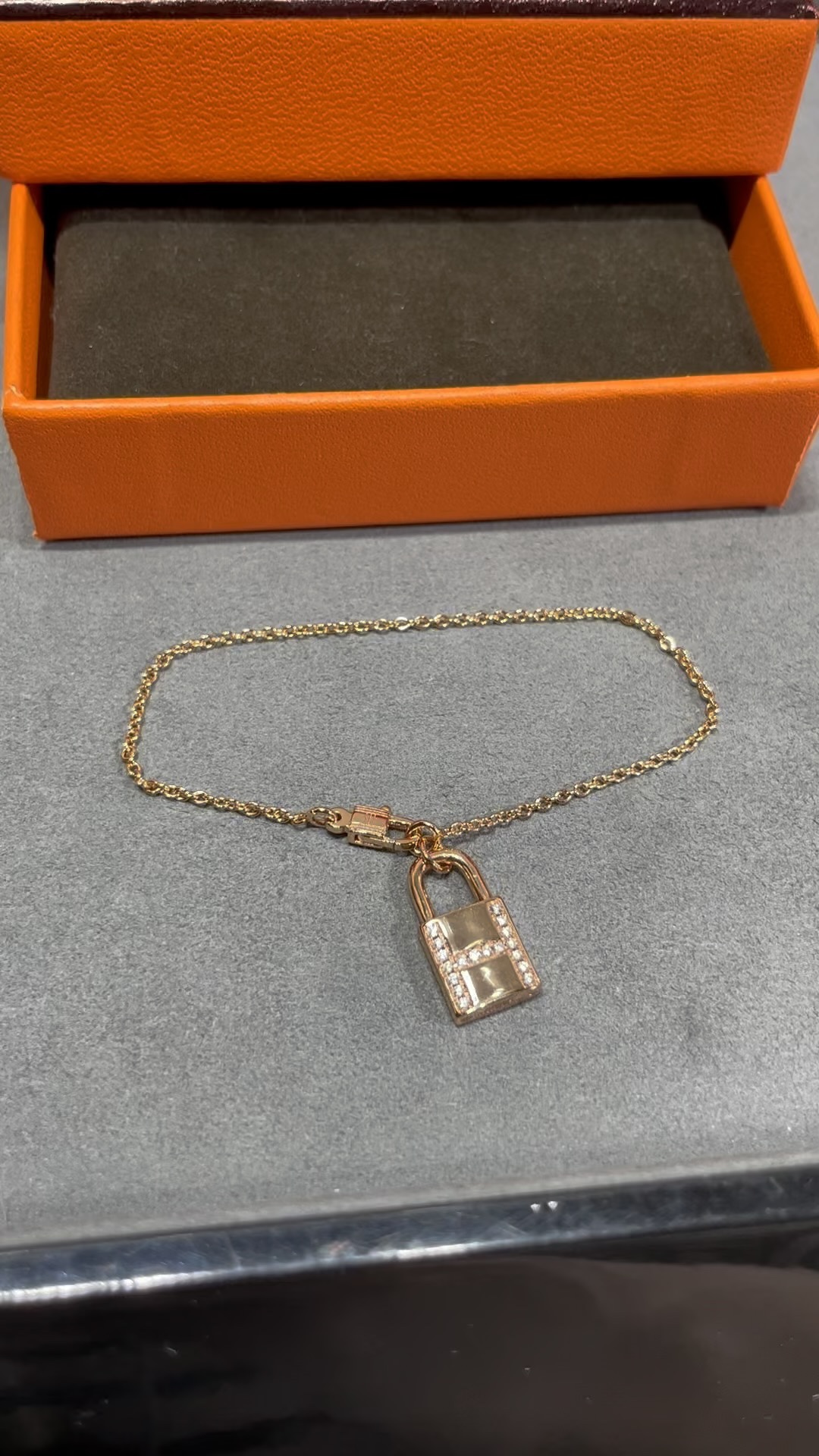 Replica For Cheap
 Hermes Jewelry Bracelet