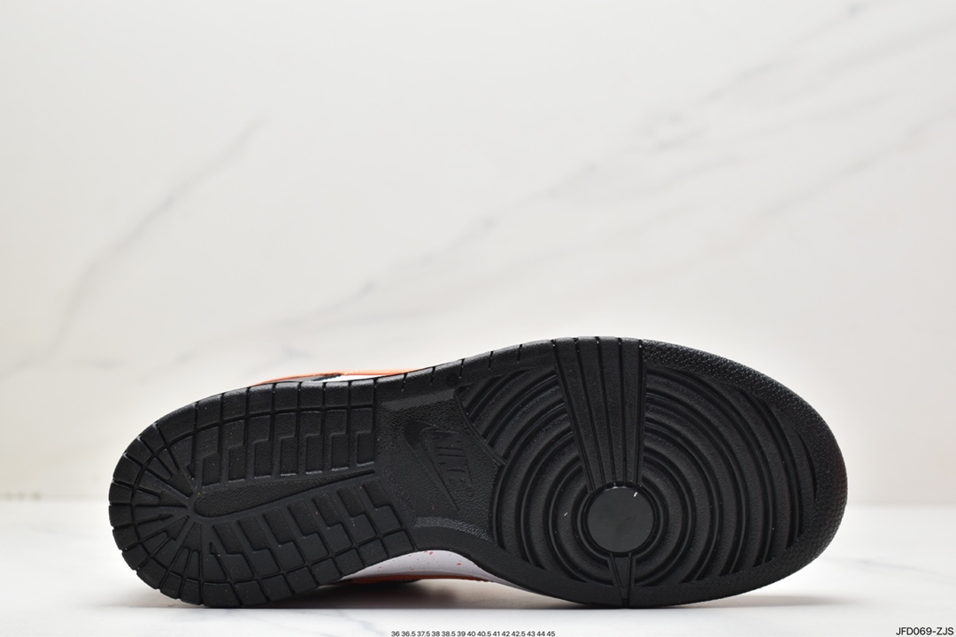 170 耐克Nike SB Zoom Dunk Low 板鞋 FD4623-131