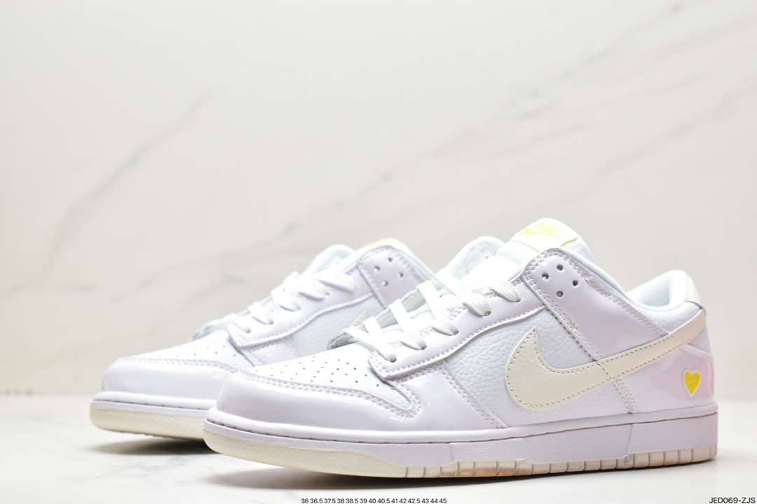 150 耐克Nike SB Dunk Low Pro 复古低帮休闲运动滑板板鞋RB8988-100-莆田鞋,莆田鞋货源,高仿鞋,高仿鞋货源,安福档口,莆田高仿鞋,莆田鞋批发,高仿鞋批发,莆田高仿运动鞋,高仿运动鞋,莆田运动鞋 150 耐克Nike SB Dunk Low Pro 复古低帮休闲运动滑板板鞋RB8988-100