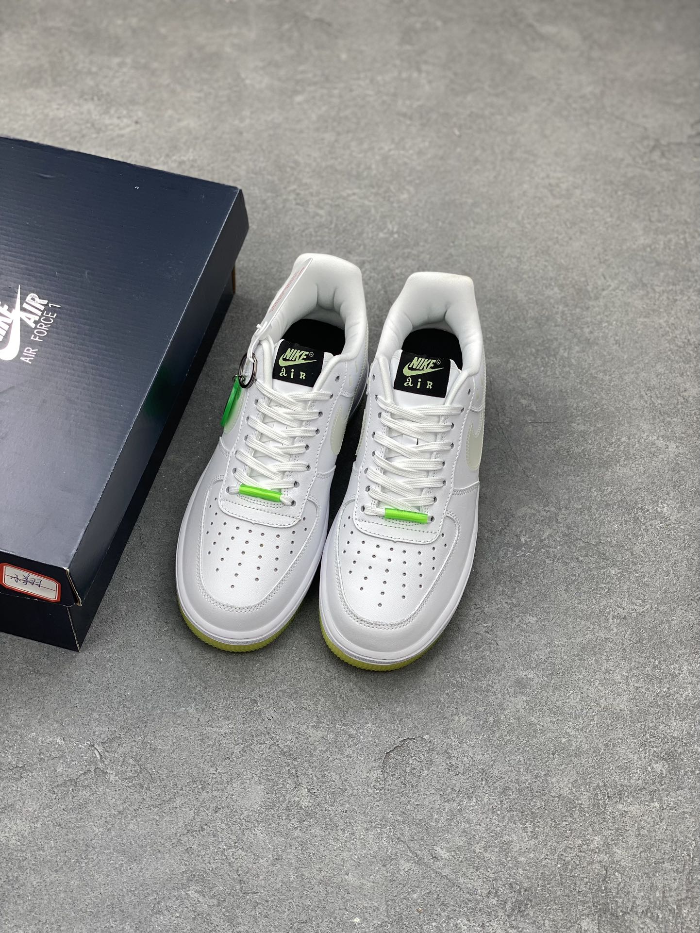 Nike Air Force 1 '07 Low White/Green Smile Casual Shoes CT3228-100 9 i1676659427 1223 7