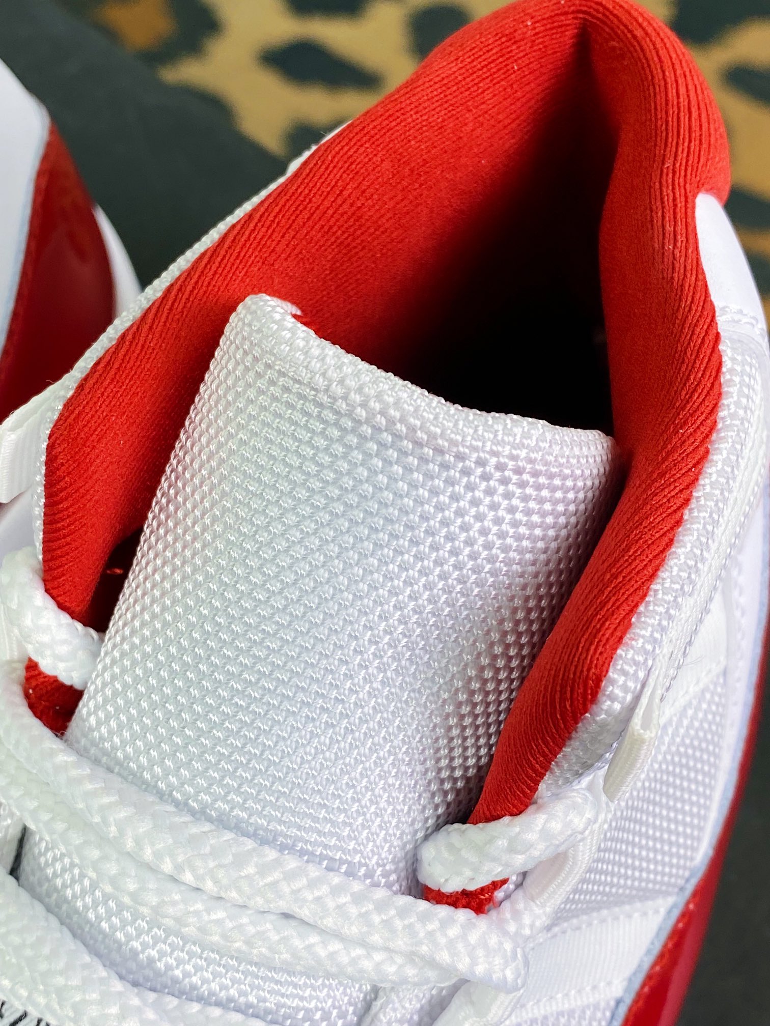 180 Air Jordan 11 Retro High”Cherry”AJ11代篮球鞋“白红樱桃”CT8012-116