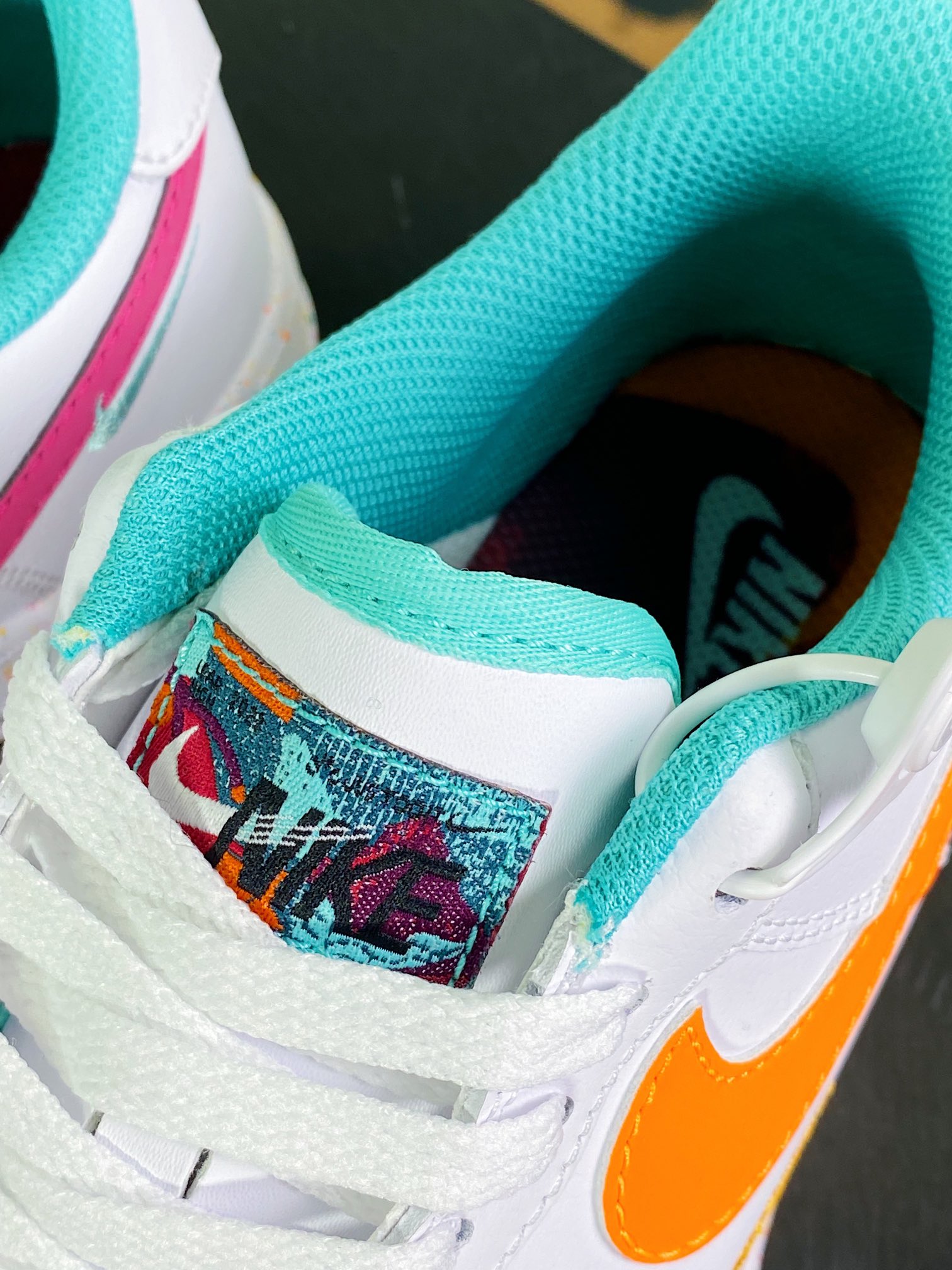 220 Air Force 1'07 Low GS”Multi-Color/Multi-Swoosh”空军一号板鞋“兔年白橙三钩子”FD4626-181