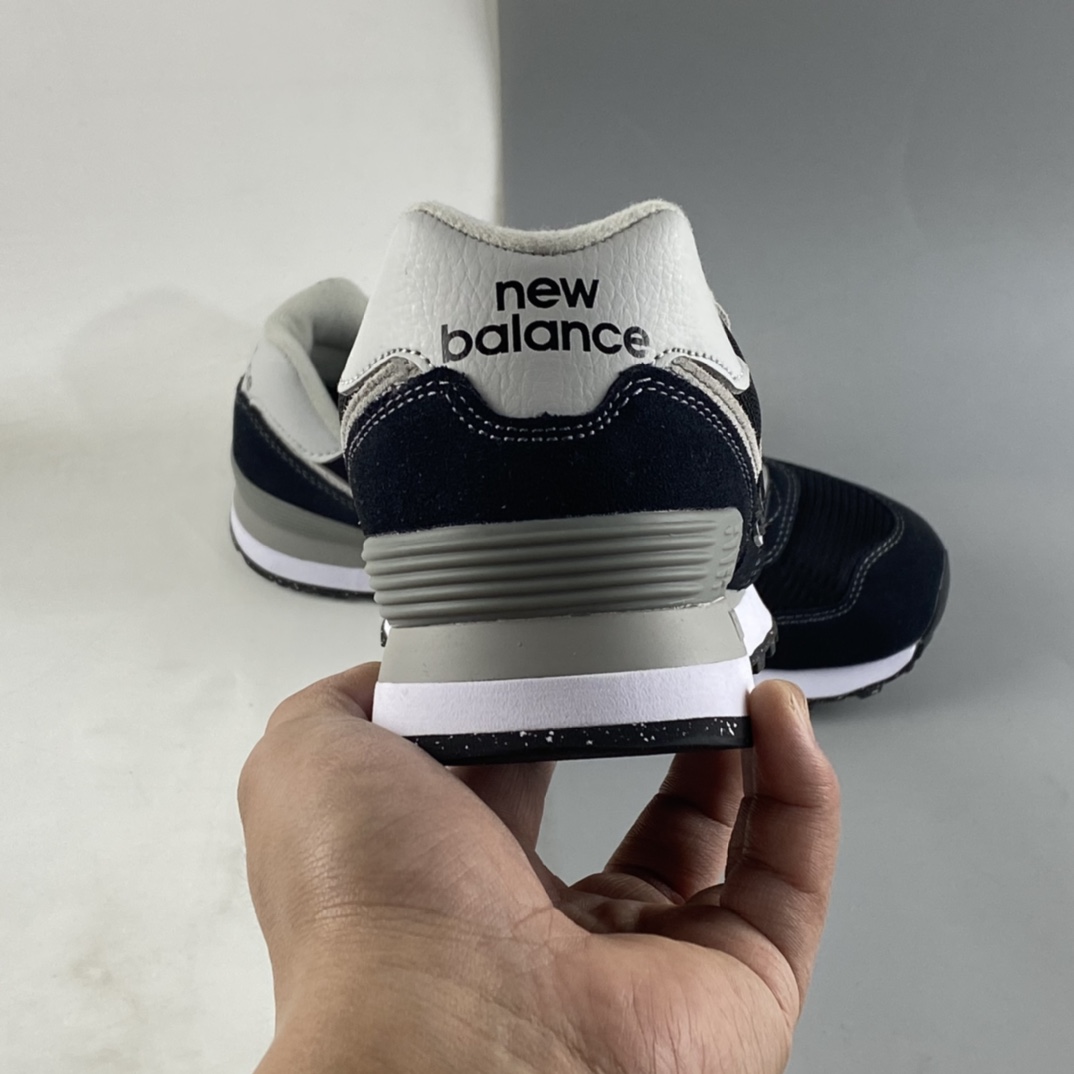 New Balance 574 series retro casual running shoes ML574EVB