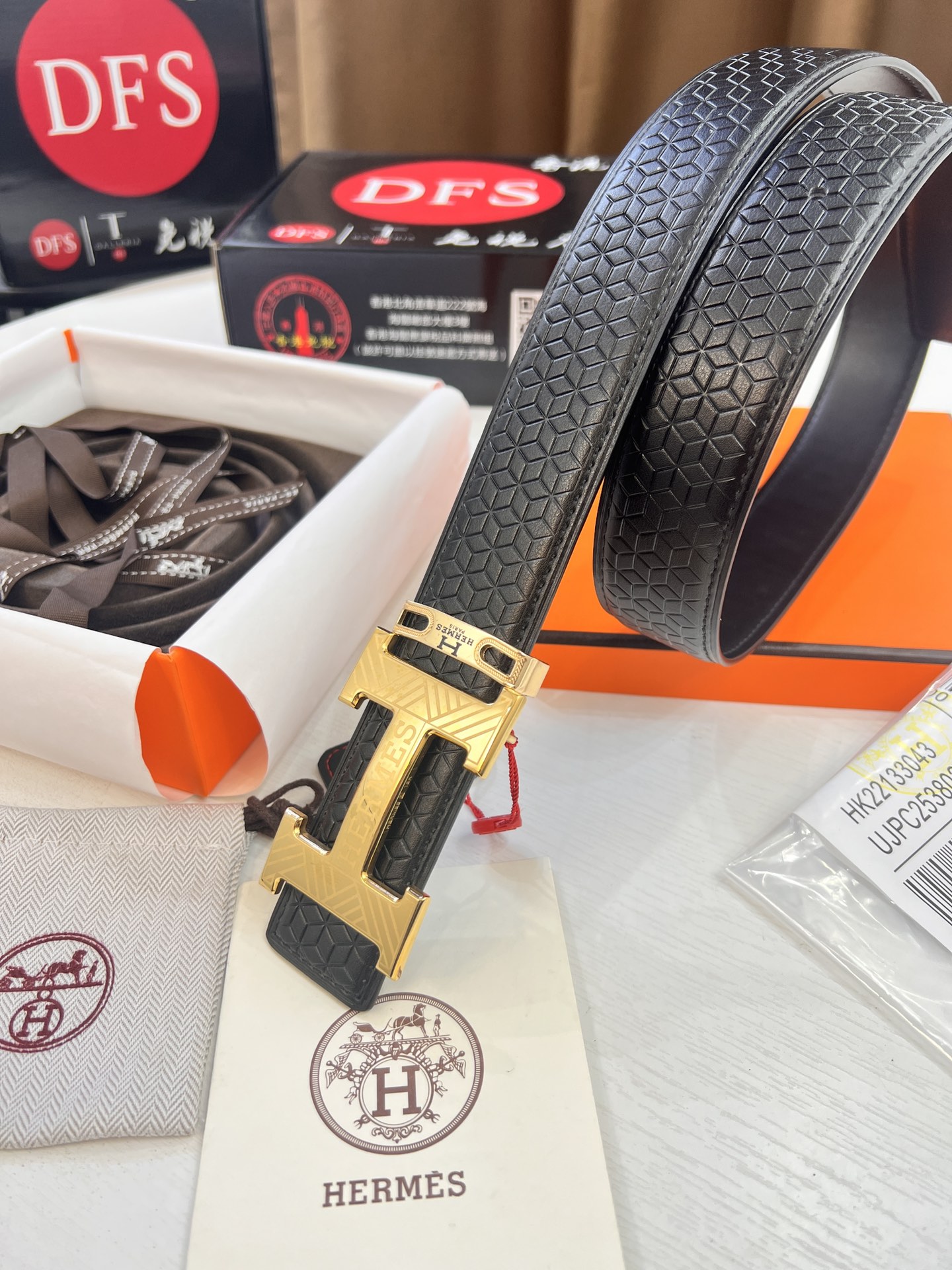 爱马仕(男士)皮带 送礼最佳 字母内穿精钢五金 宽度3.8cm-Chinese UA Cheap High Quatity Brand Clothes Bags handbags Sneakers wholesale wholesaler seller from China Factory suppliers Fashion Clothing Shoes best Quality Beautiful Price 爱马仕(男士)皮带 送礼最佳 字母内穿精钢五金 宽度3.8cm