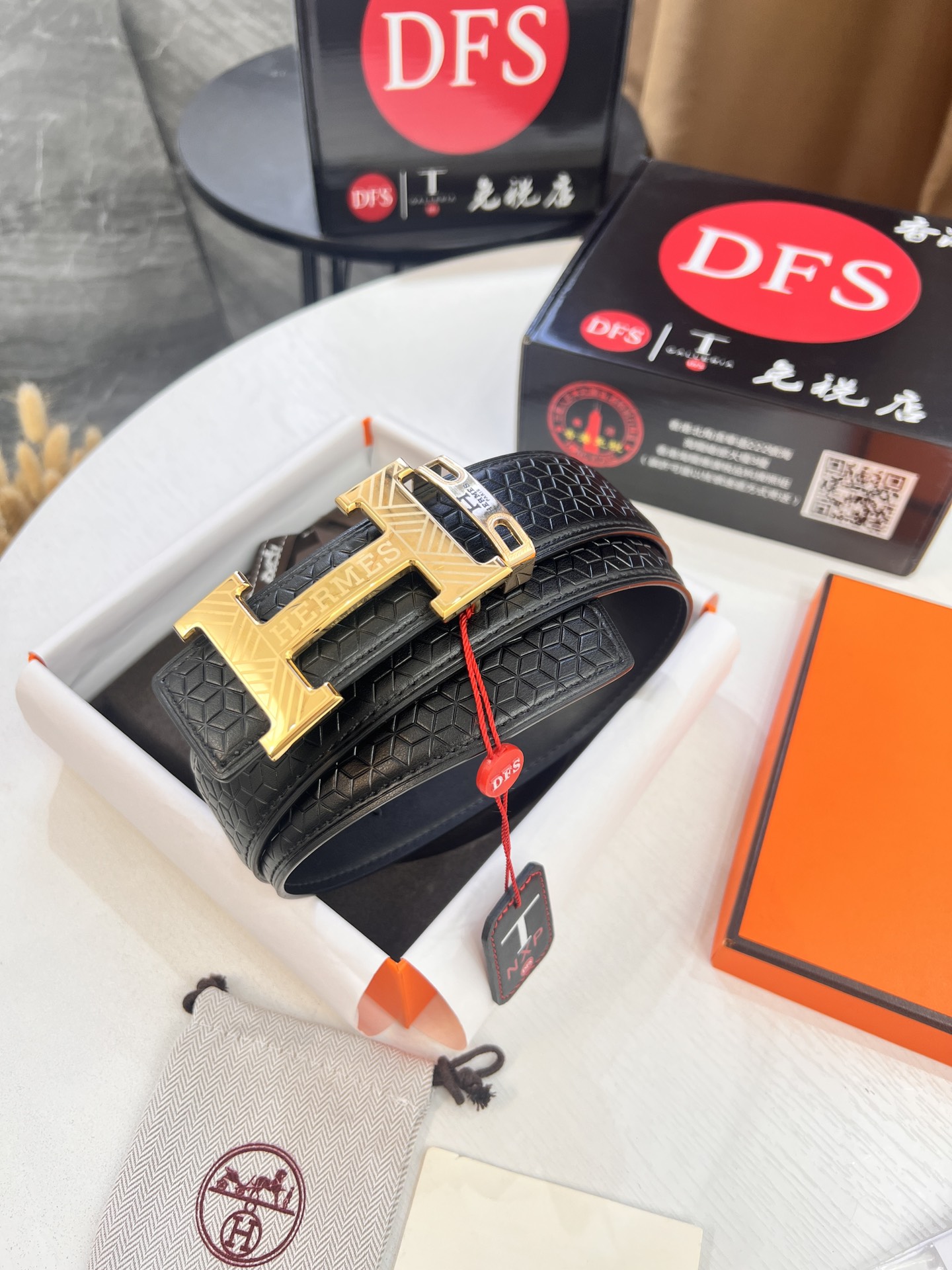 爱马仕(男士)皮带 送礼最佳 字母内穿精钢五金 宽度3.8cm-Chinese UA Cheap High Quatity Brand Clothes Bags handbags Sneakers wholesale wholesaler seller from China Factory suppliers Fashion Clothing Shoes best Quality Beautiful Price 爱马仕(男士)皮带 送礼最佳 字母内穿精钢五金 宽度3.8cm