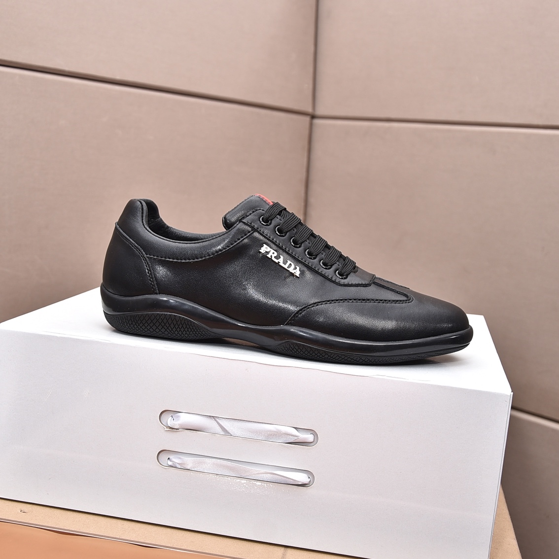 Prada Men's Leather Sneakers - Italian Calfskin, Comfortable & Stylish 6 i1676743783 3097 4