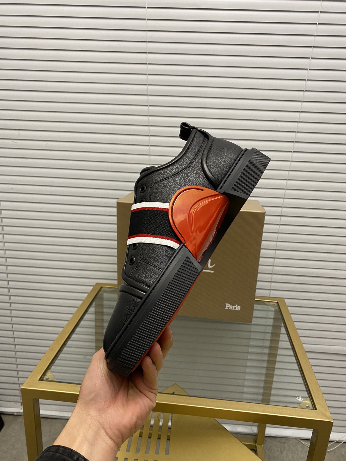 precio de fábrica. christian louboutin (CL zapatos inferiores rojos) serie contador, parejas boardsh