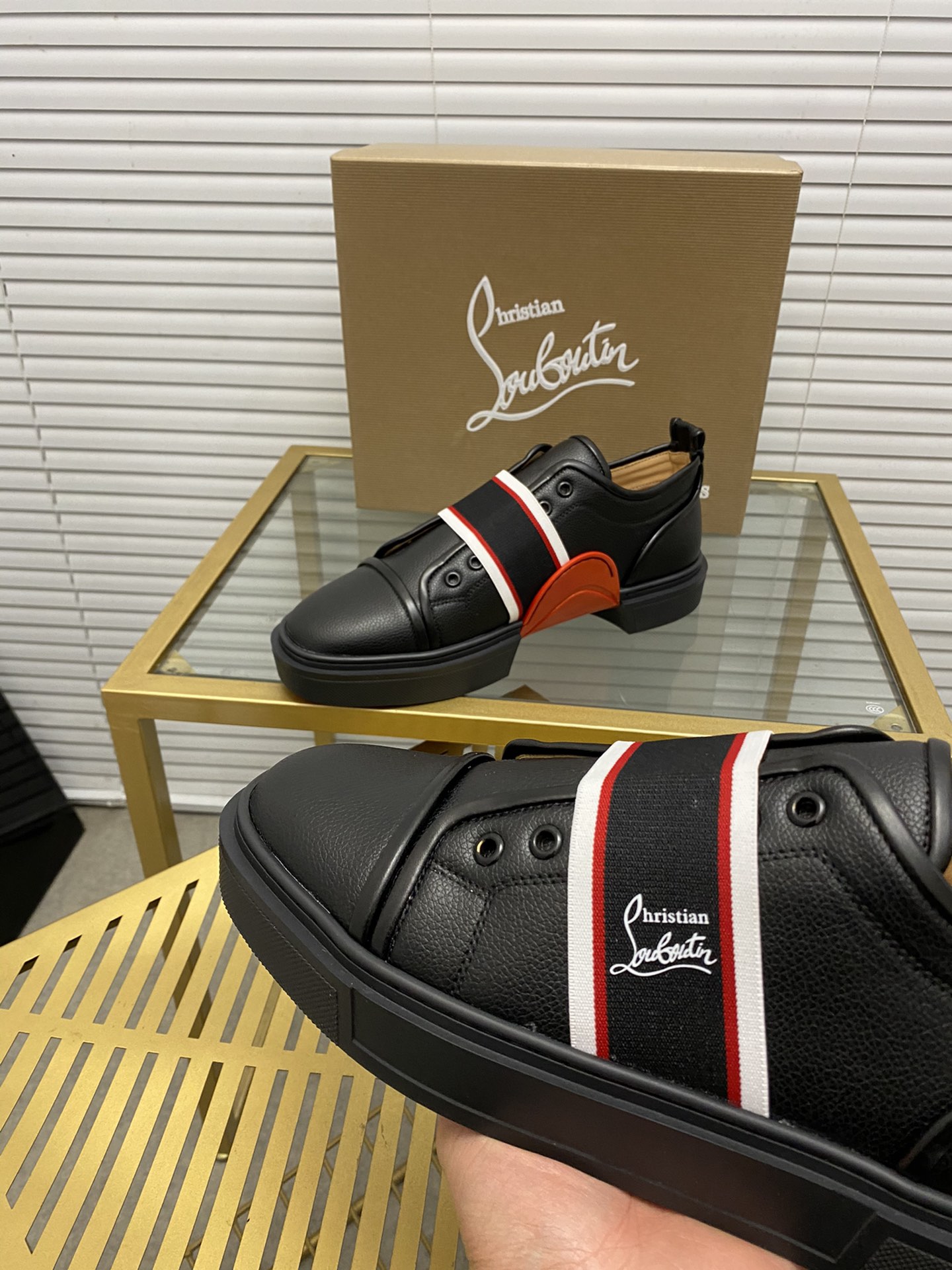 precio de fábrica. christian louboutin (CL zapatos inferiores rojos) serie contador, parejas boardsh