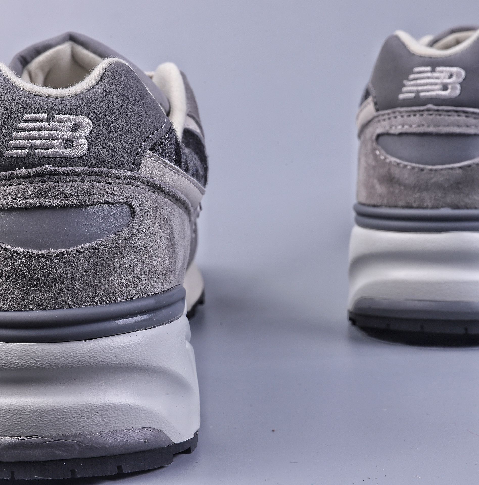 220 New Balance 新百伦 ML999AA复古跑步鞋